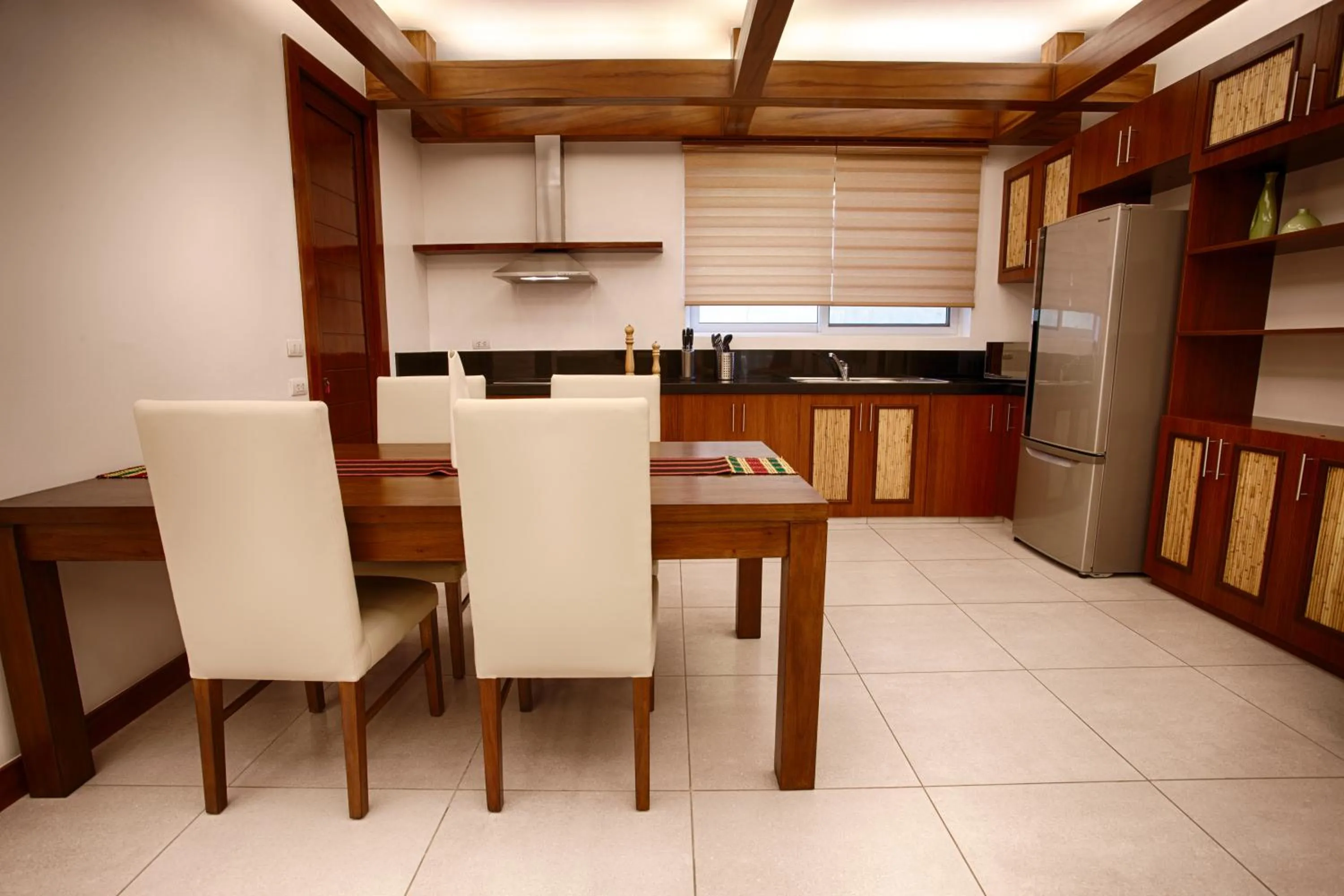 Coffee/tea facilities in Vida Homes Condo Resort