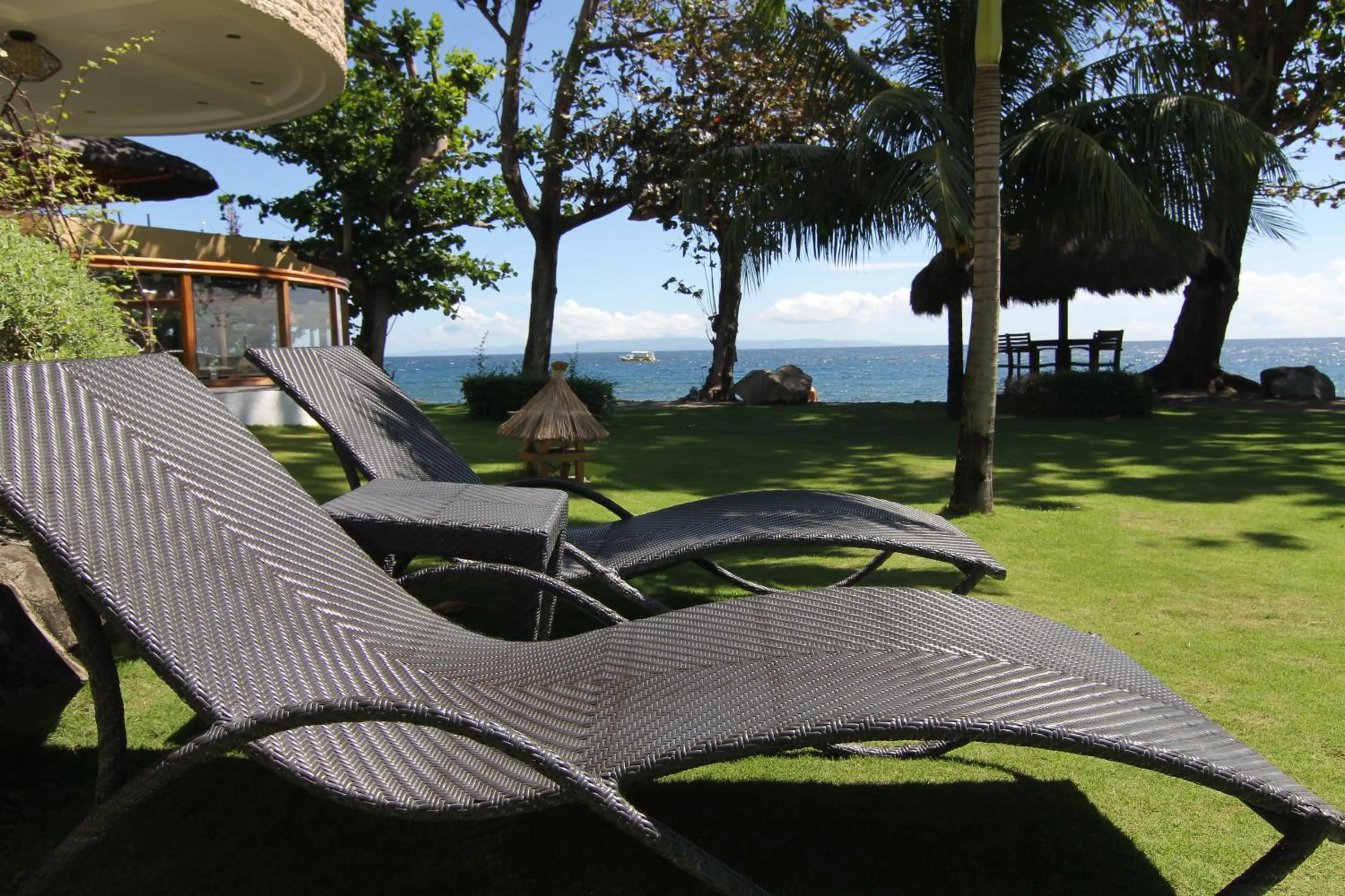 Garden in Vida Homes Condo Resort