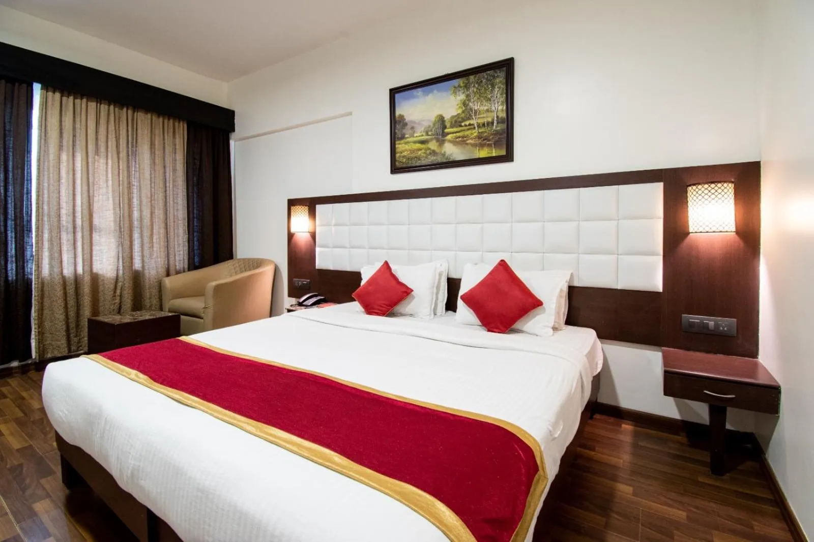 Bedroom, Bed in Akshaya Aura