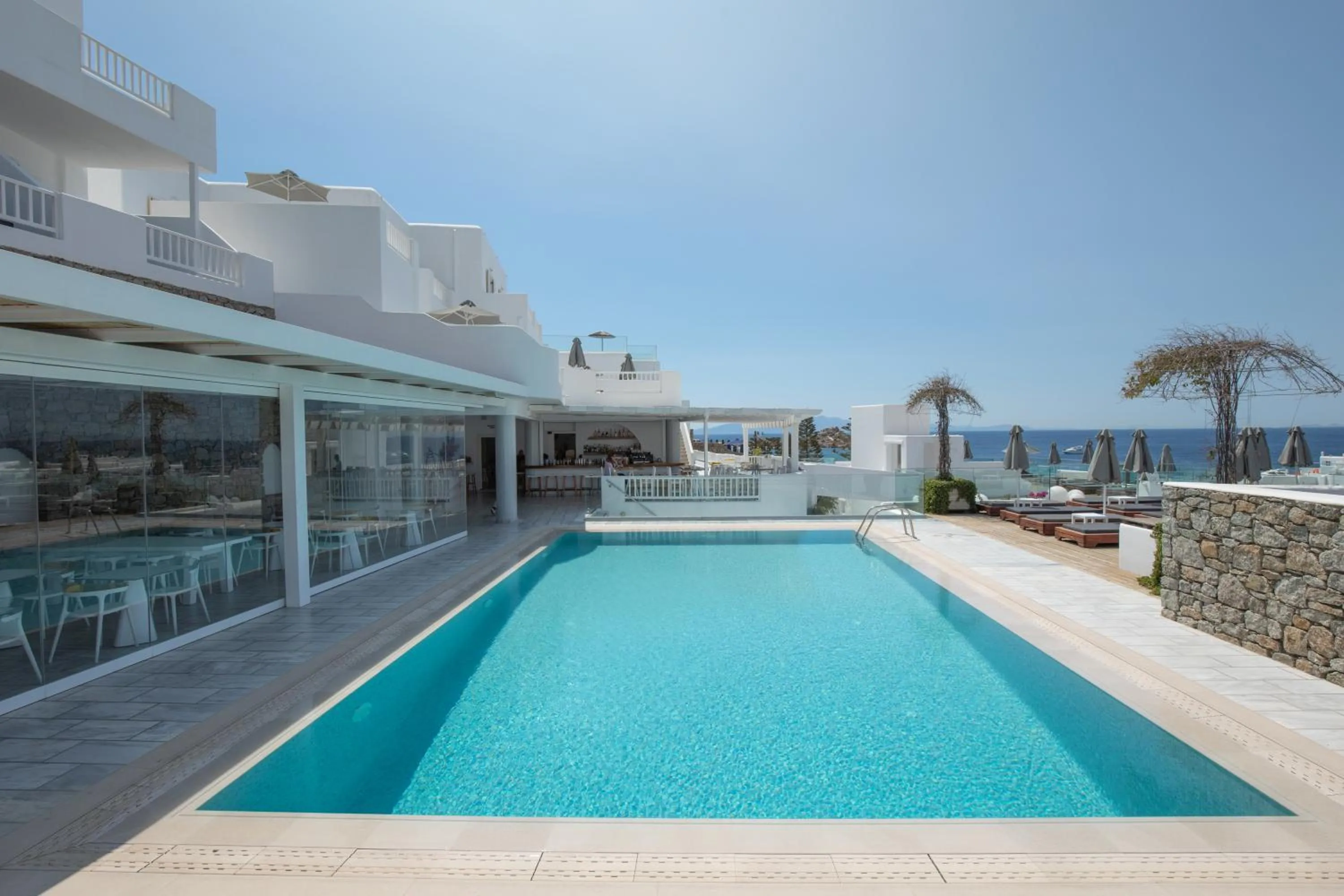 Restaurant/places to eat in The George Hotel Mykonos