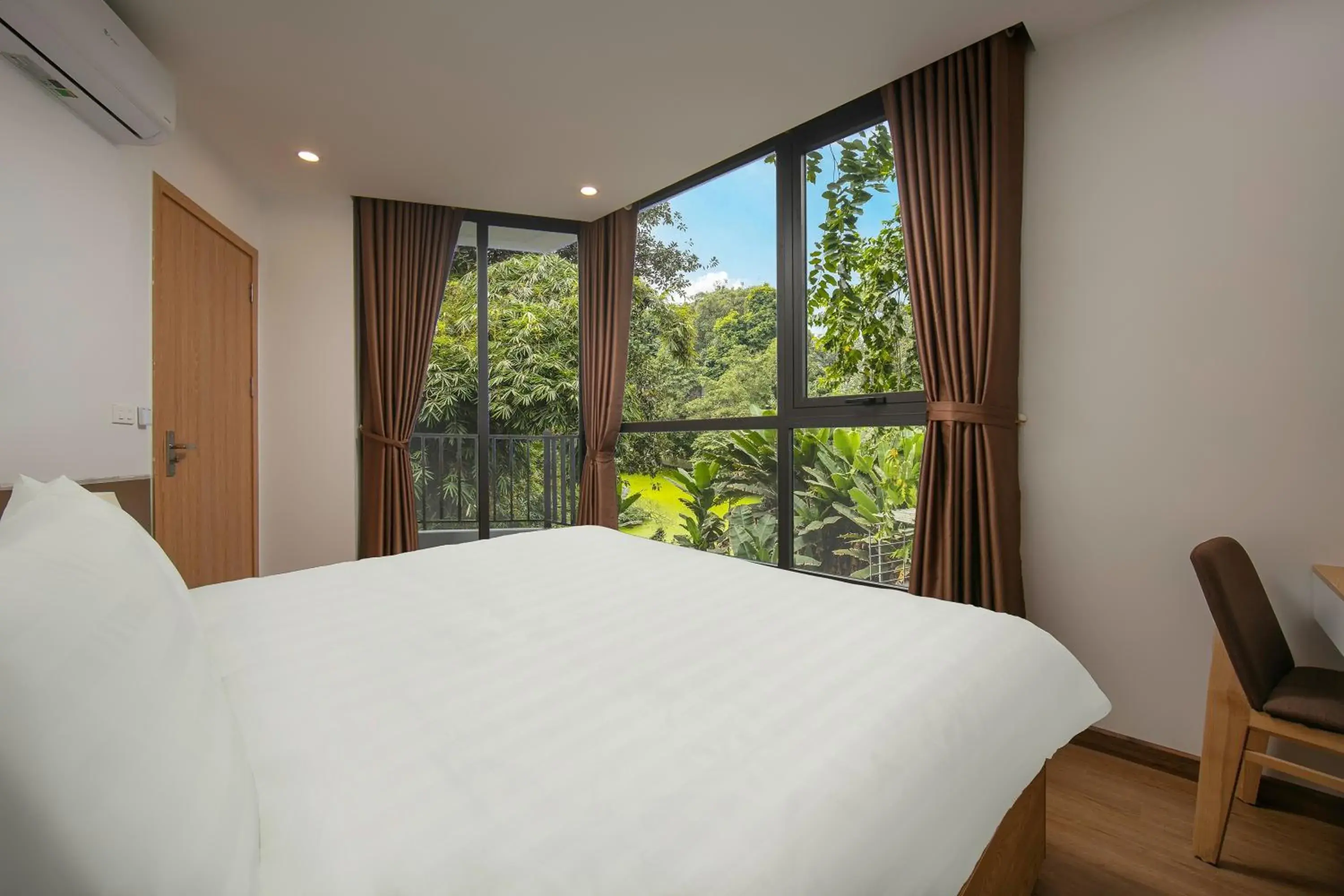 Apartment with View and Balcony in Westlake Pearl Apartment - Hotel & Pearl Spa Apartment with View and Balcony in Westlake Pearl Apartment - Hotel & Pearl Spa