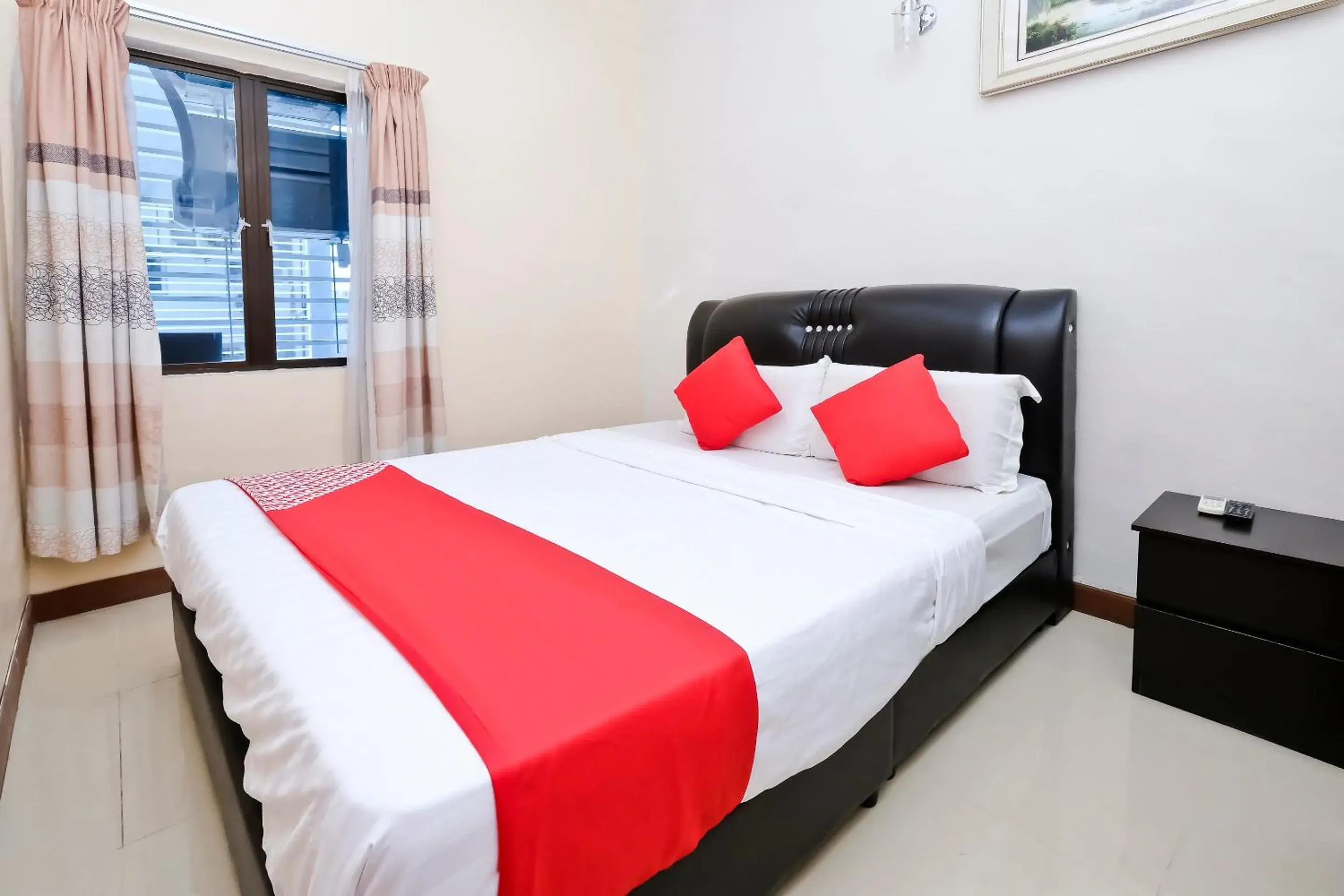 Standard Queen Room - single occupancy in OYO 714 Arina Hotel Standard Queen Room - single occupancy in OYO 714 Arina Hotel