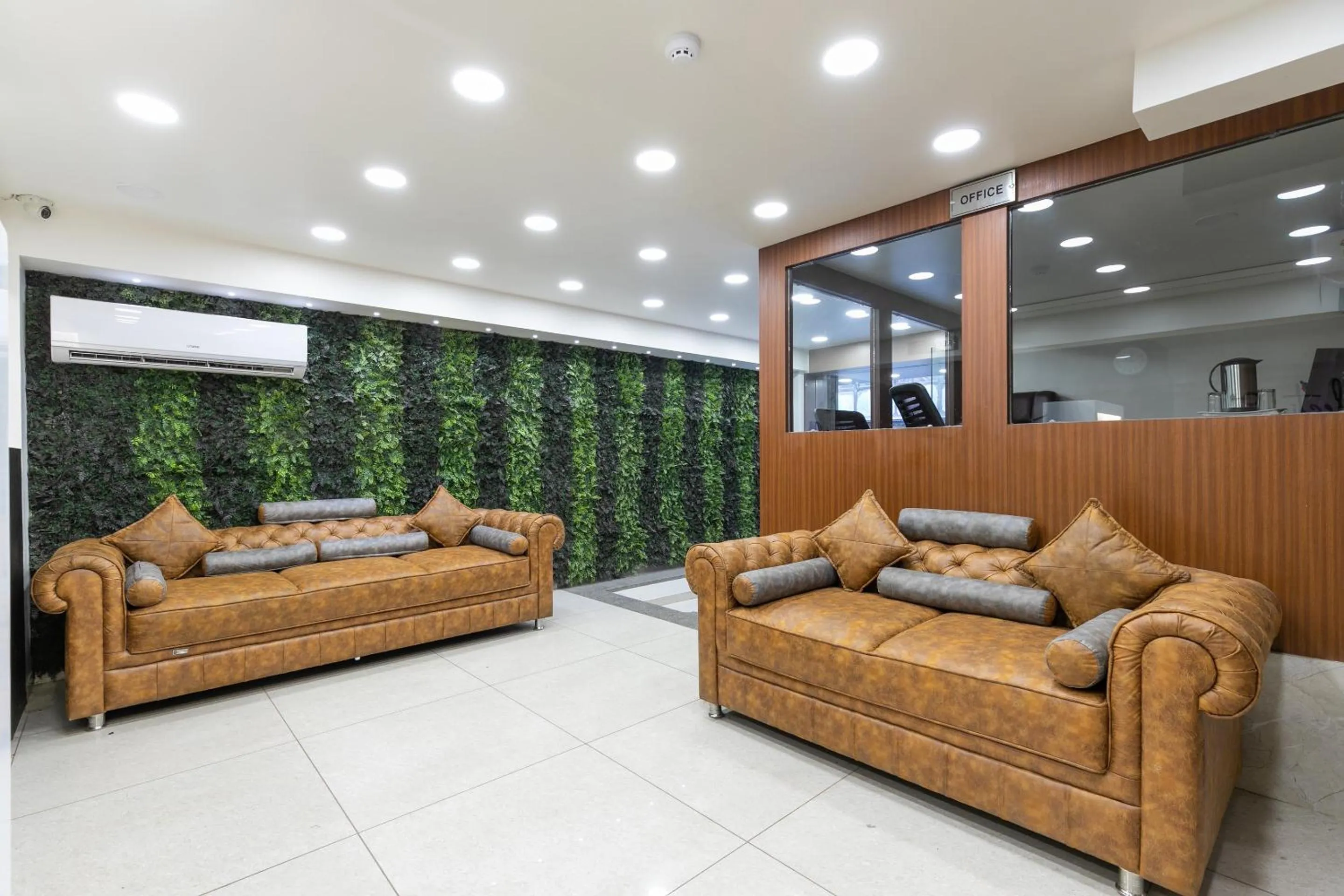 Lobby or reception in Super Collection O Simran Raghuveer Para