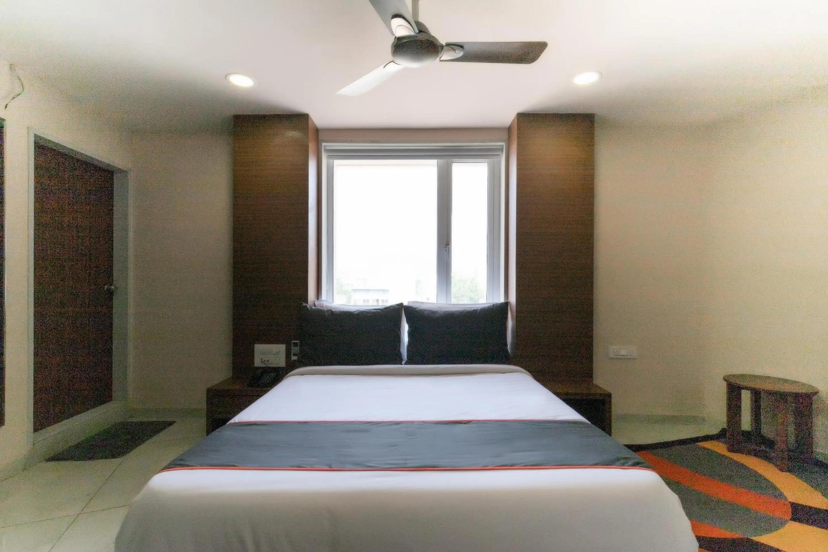 Bedroom, Bed in Super Collection O Simran Raghuveer Para