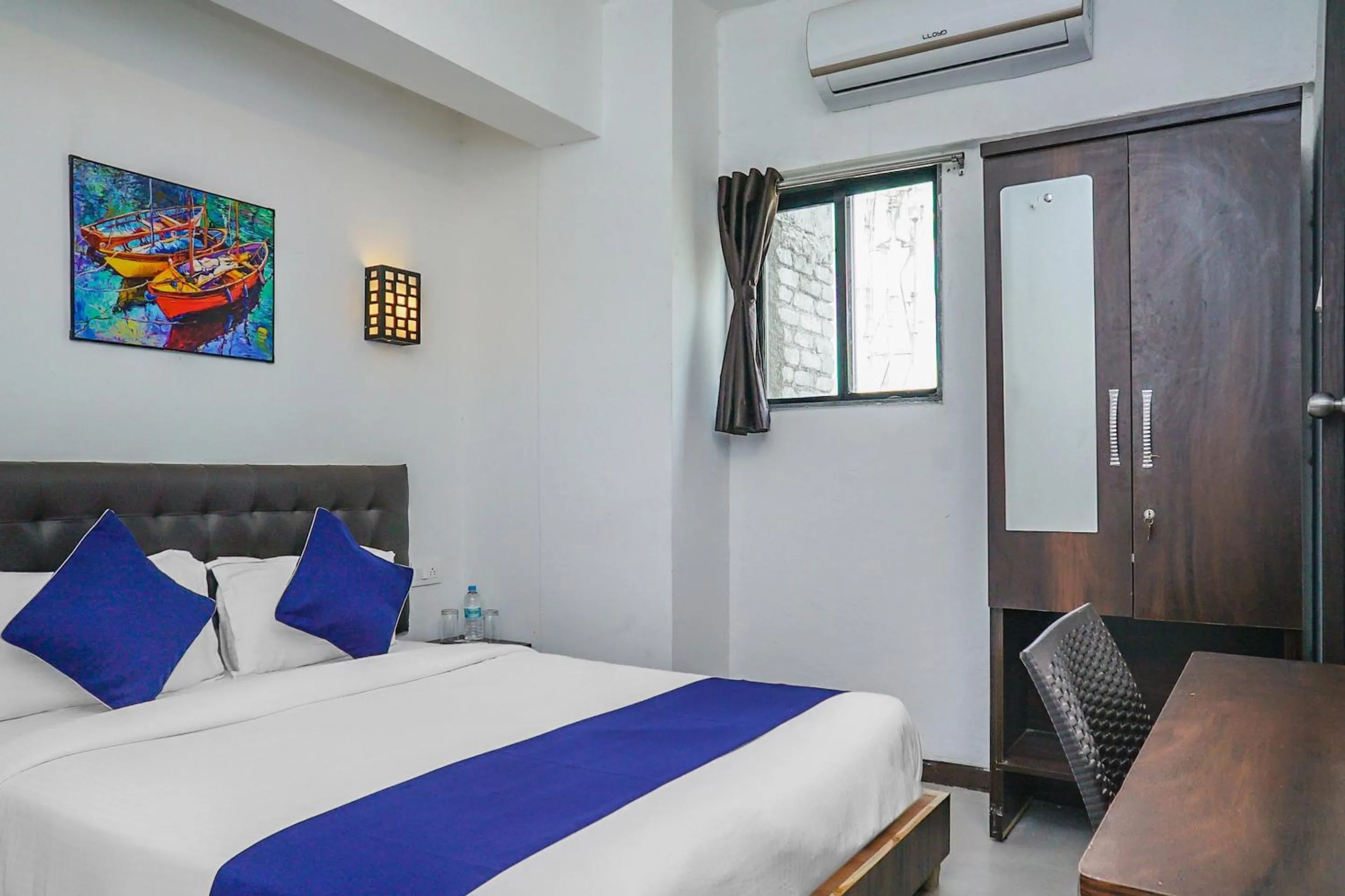 Bed in Hotel O Divine Destination