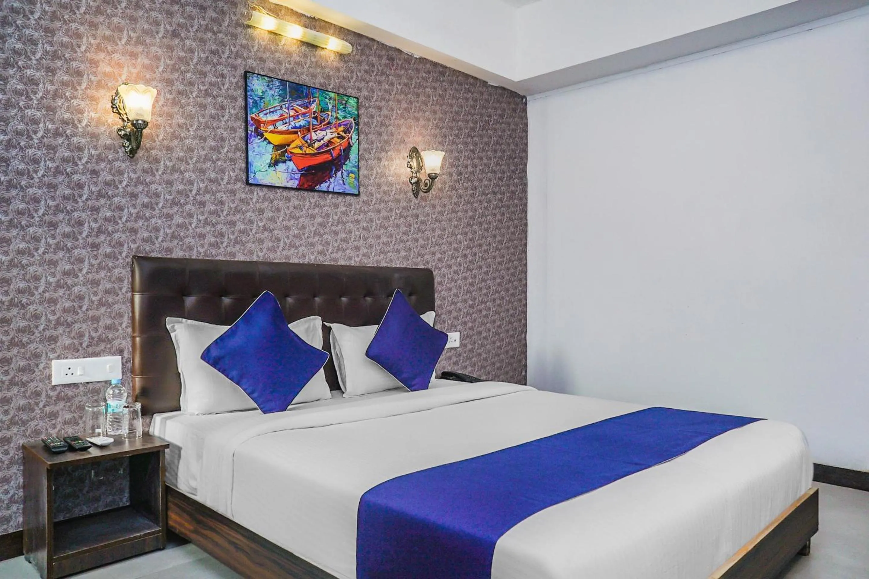 Bed in Hotel O Divine Destination