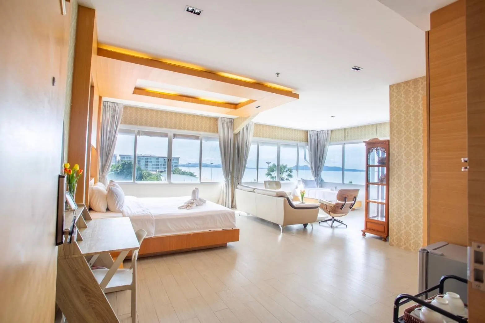 Bed in Jomtien Sands Residence