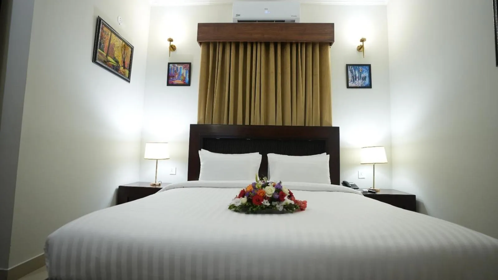 Bed in Sofital Hotel