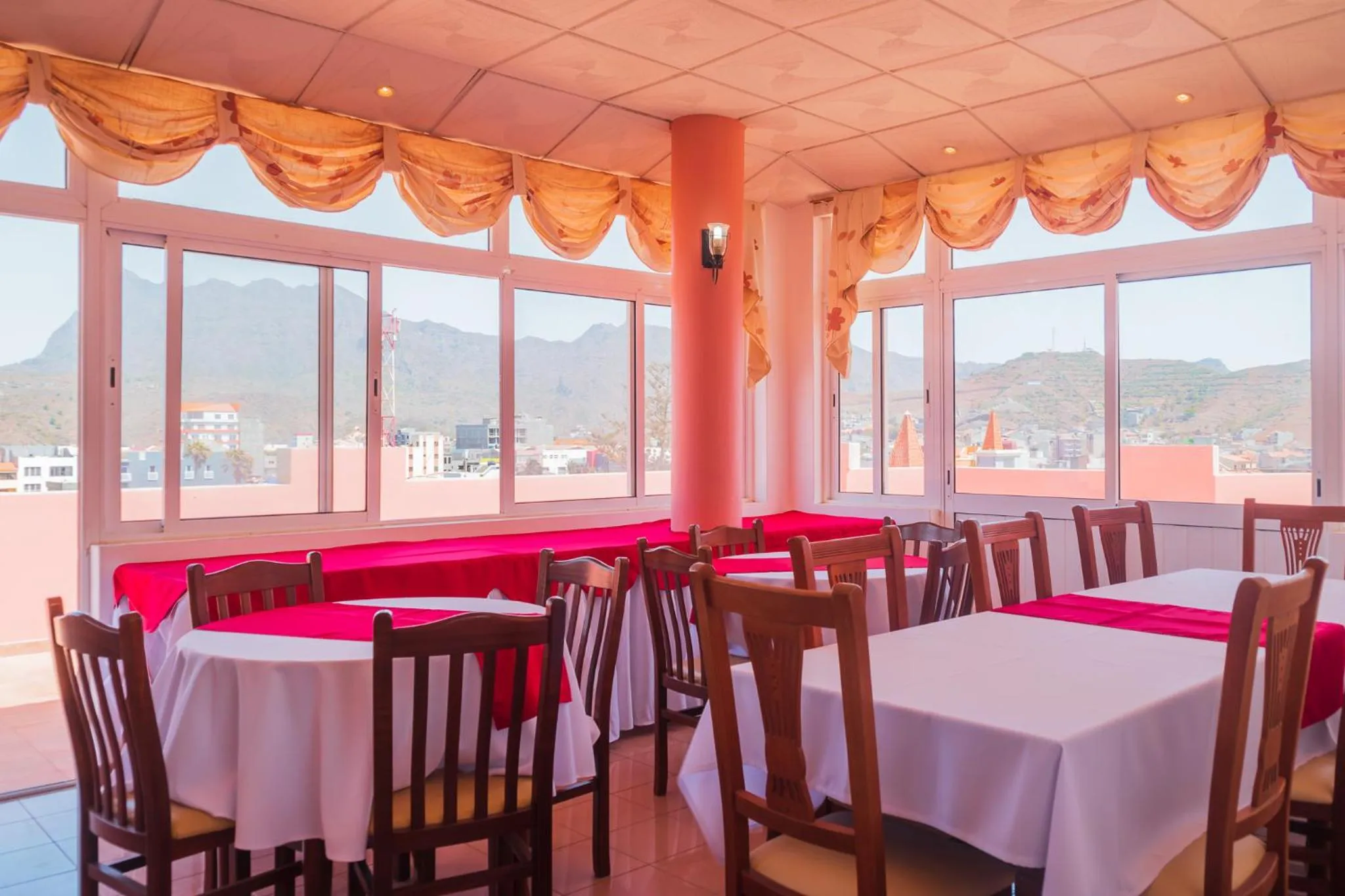 Restaurant/places to eat in Residencial Cosmos