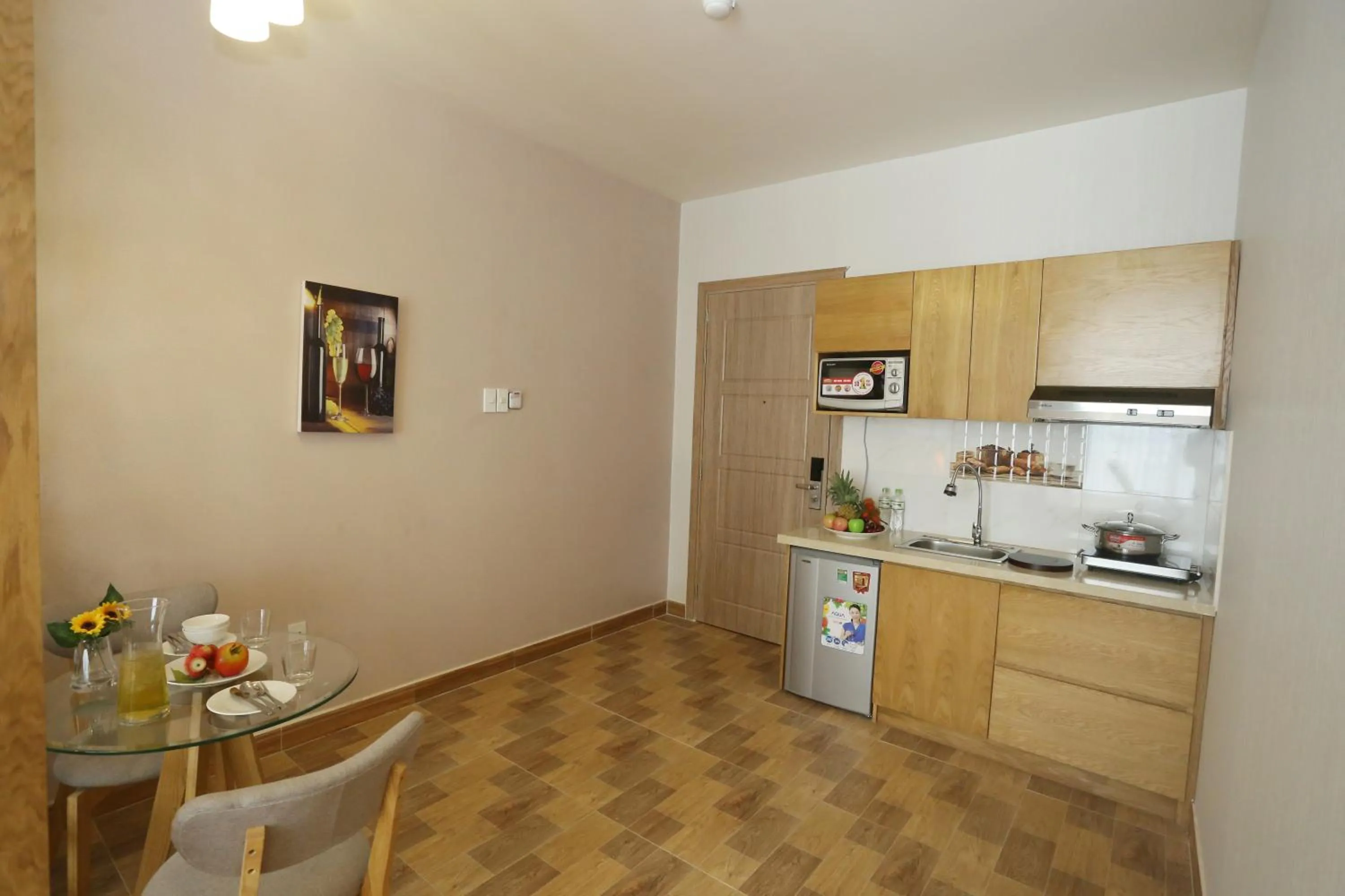 Thuy Sakura Hotel & Serviced Apartment