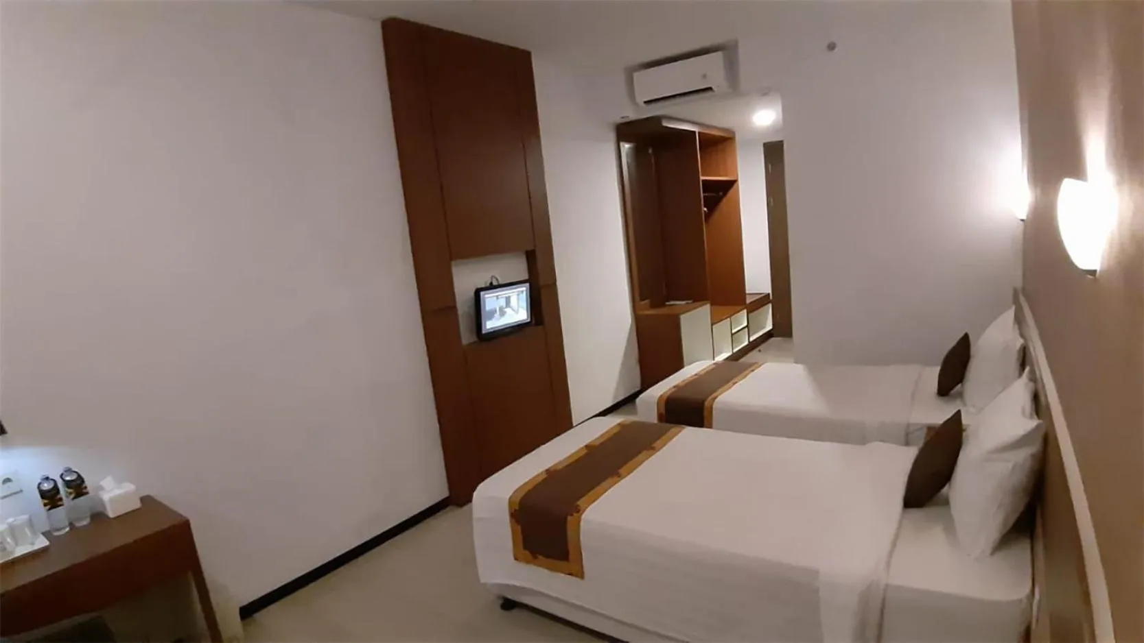Bed in Xtra Hotel Bengkulu