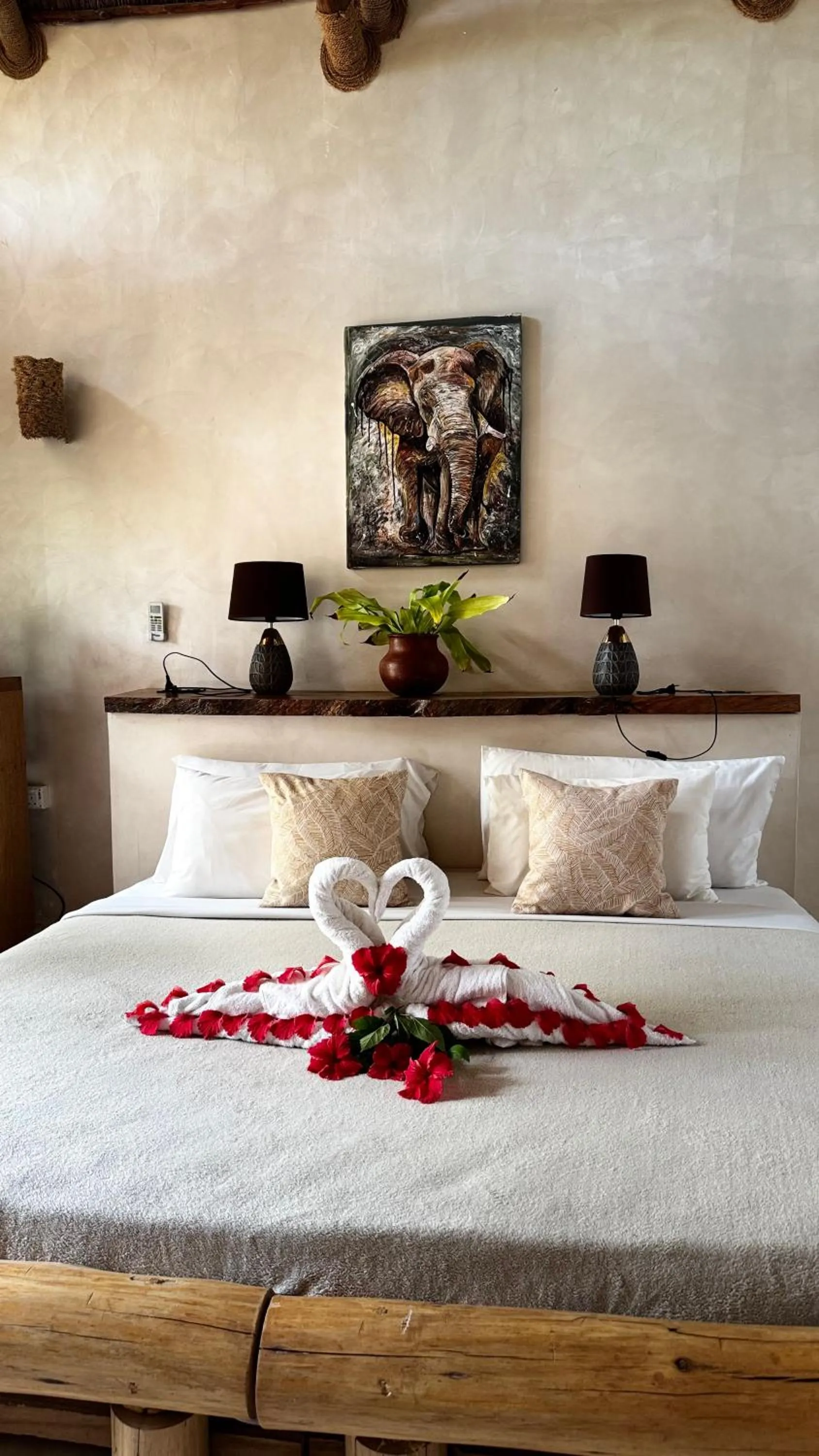 Bed in The Nest Tropical Oasis Resort