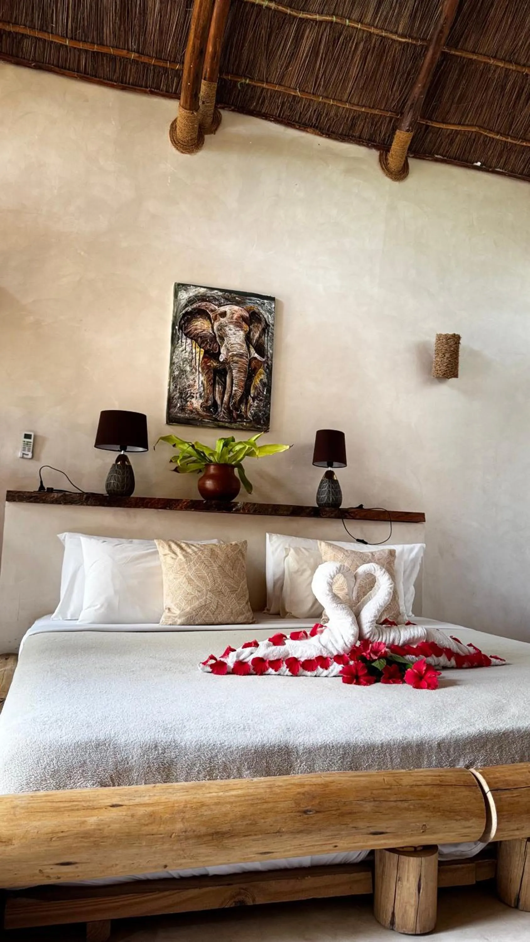 Bed in The Nest Tropical Oasis Resort