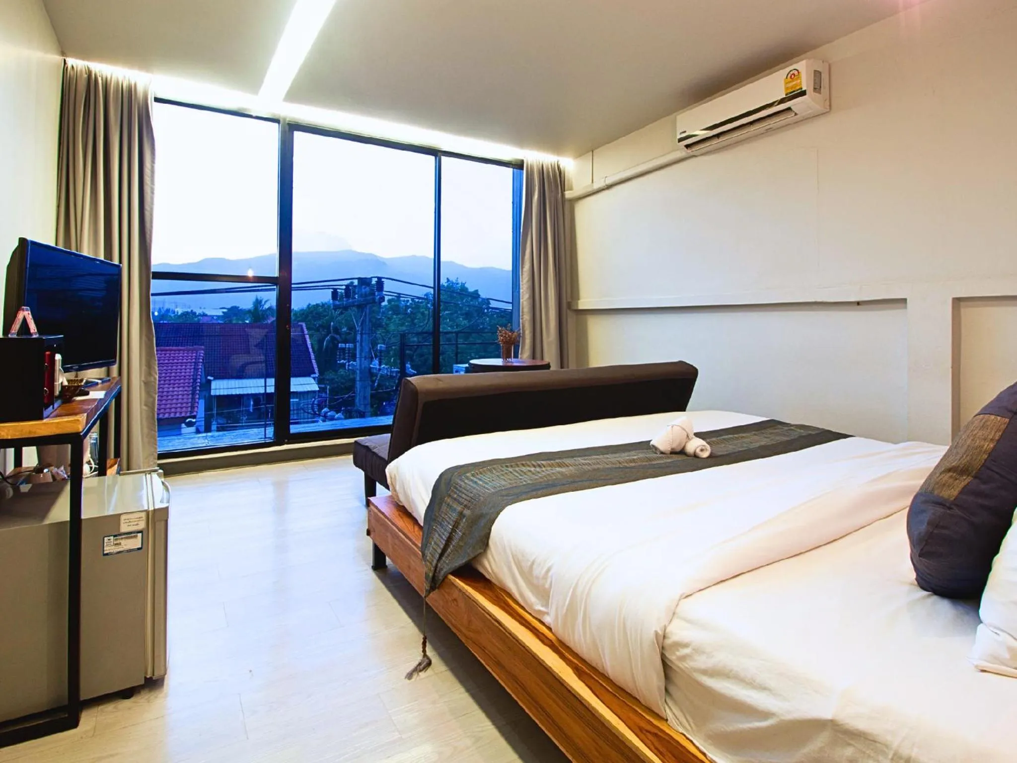 Mountain view, Bed in 3 Laan House