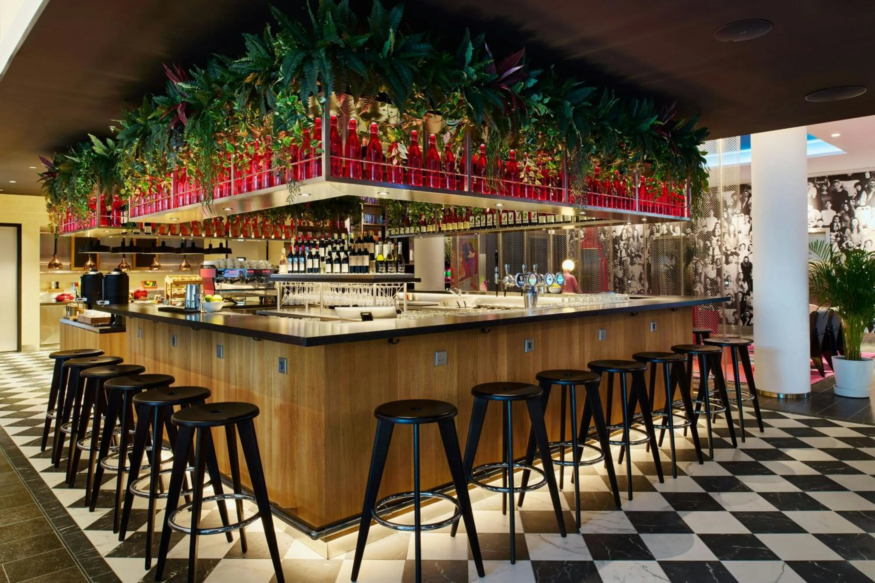 Restaurant/places to eat in citizenM Dublin St Patrick's