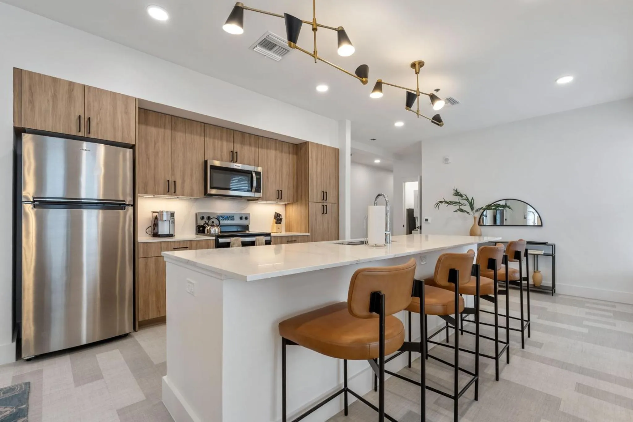 Kitchen or kitchenette in The Continental, powered by Placemakr - Downtown - Market Square