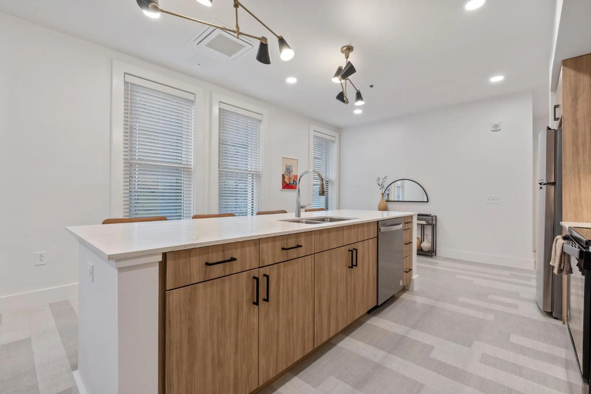 Kitchen or kitchenette in The Continental, powered by Placemakr - Downtown - Market Square