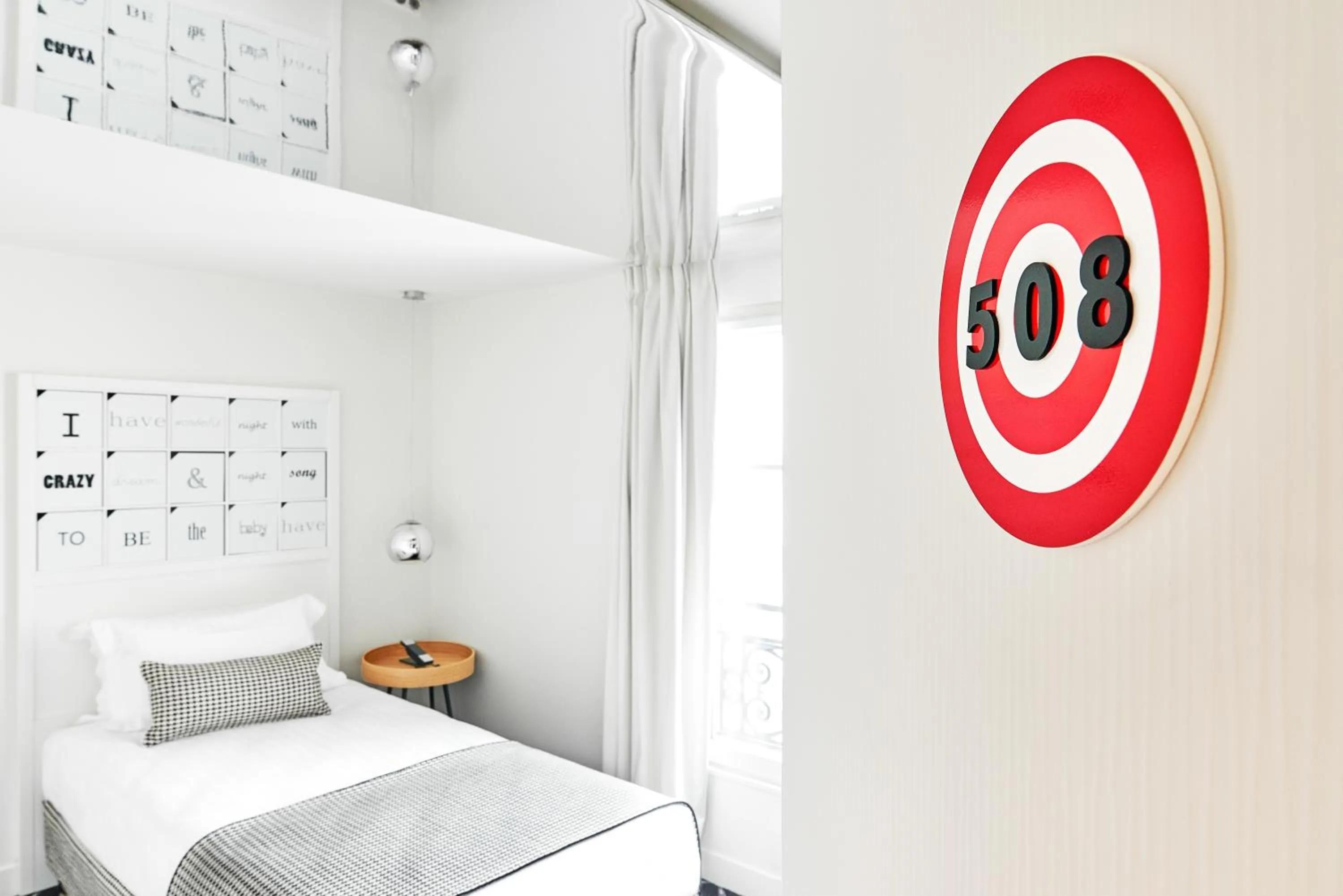 Photo of the whole room, Bed in Hotel Joke - Astotel