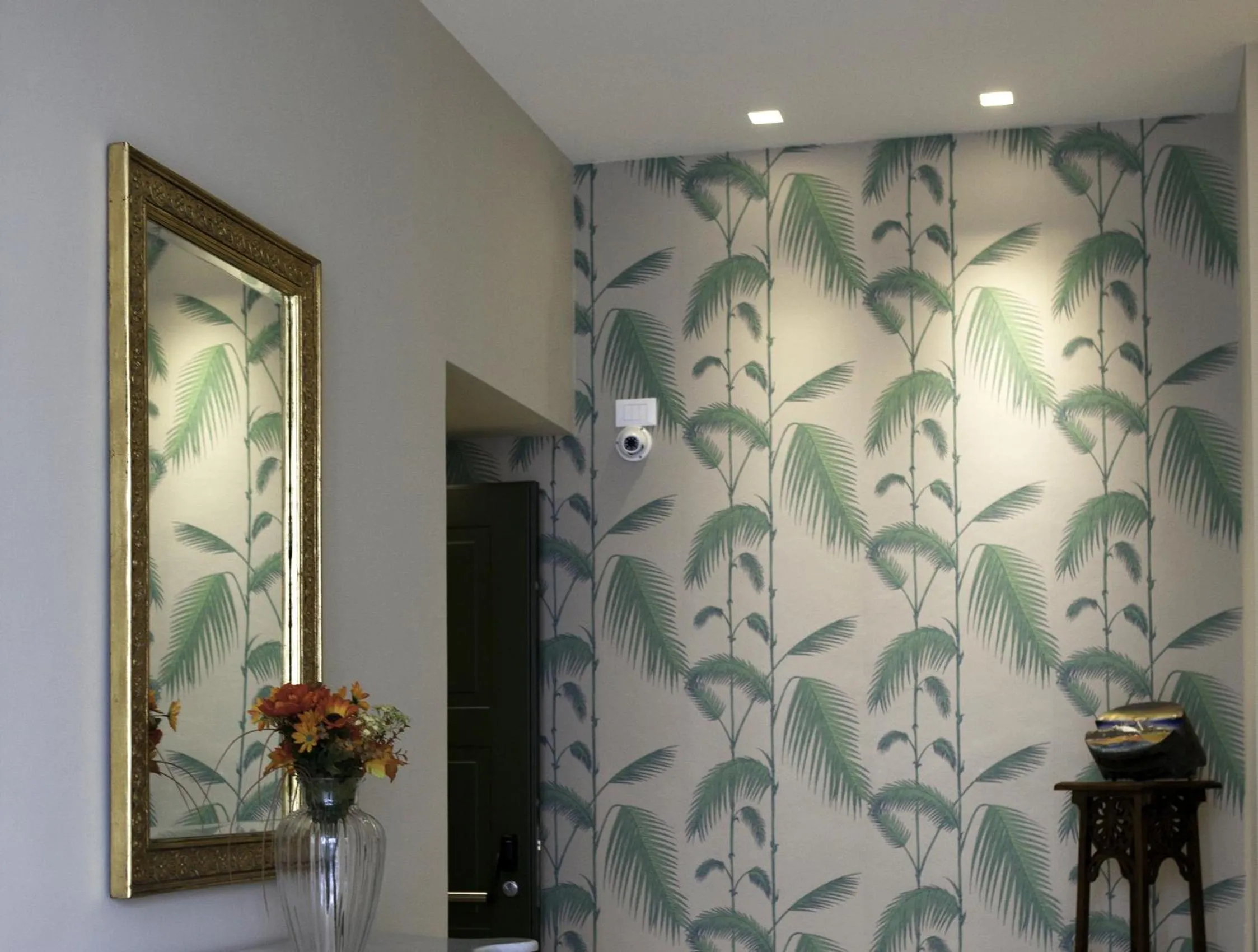 Decorative detail in Aegusa Hotel