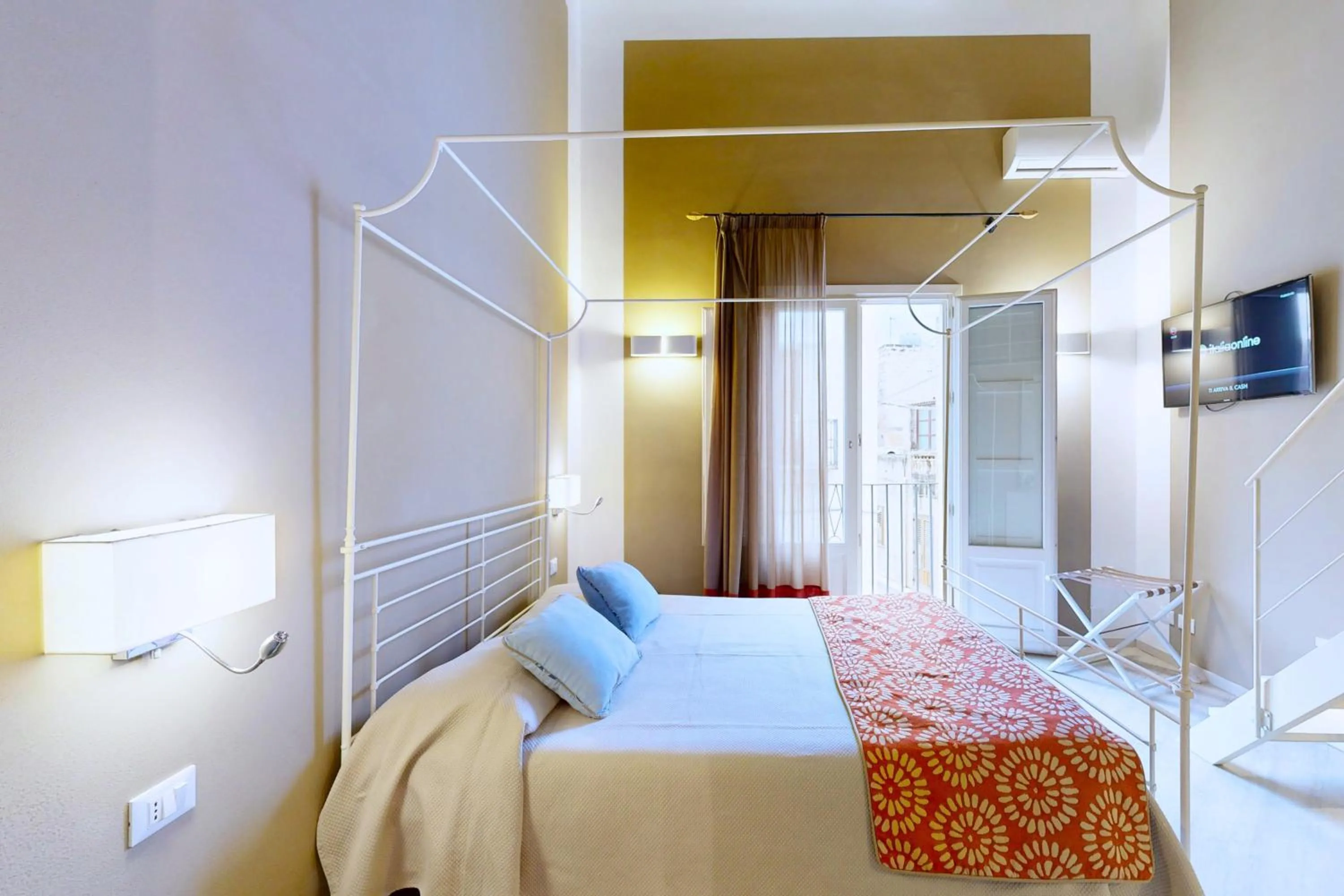 TV and multimedia, Bed in Aegusa Hotel