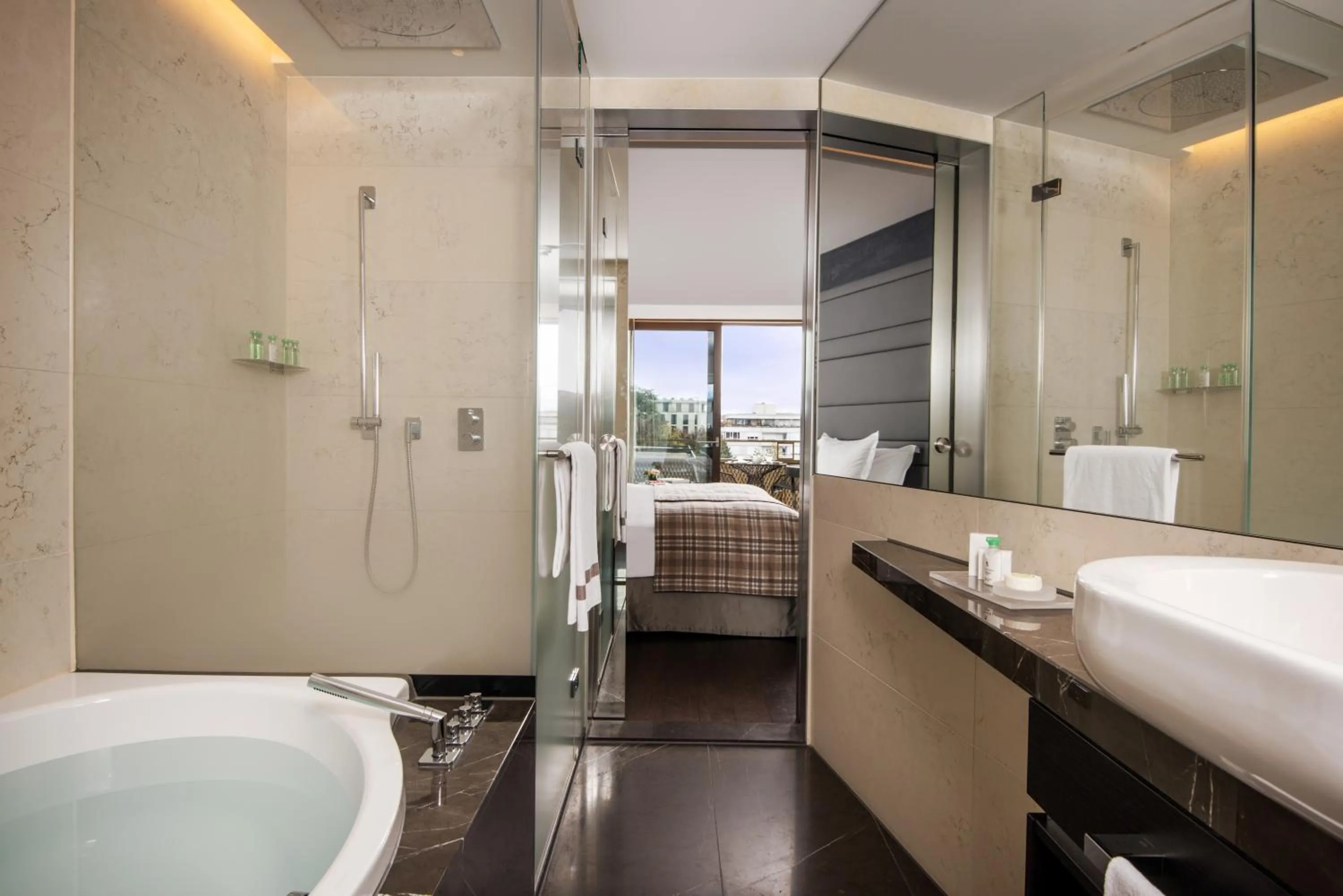 Bathroom in Royal Savoy Hotel & Spa