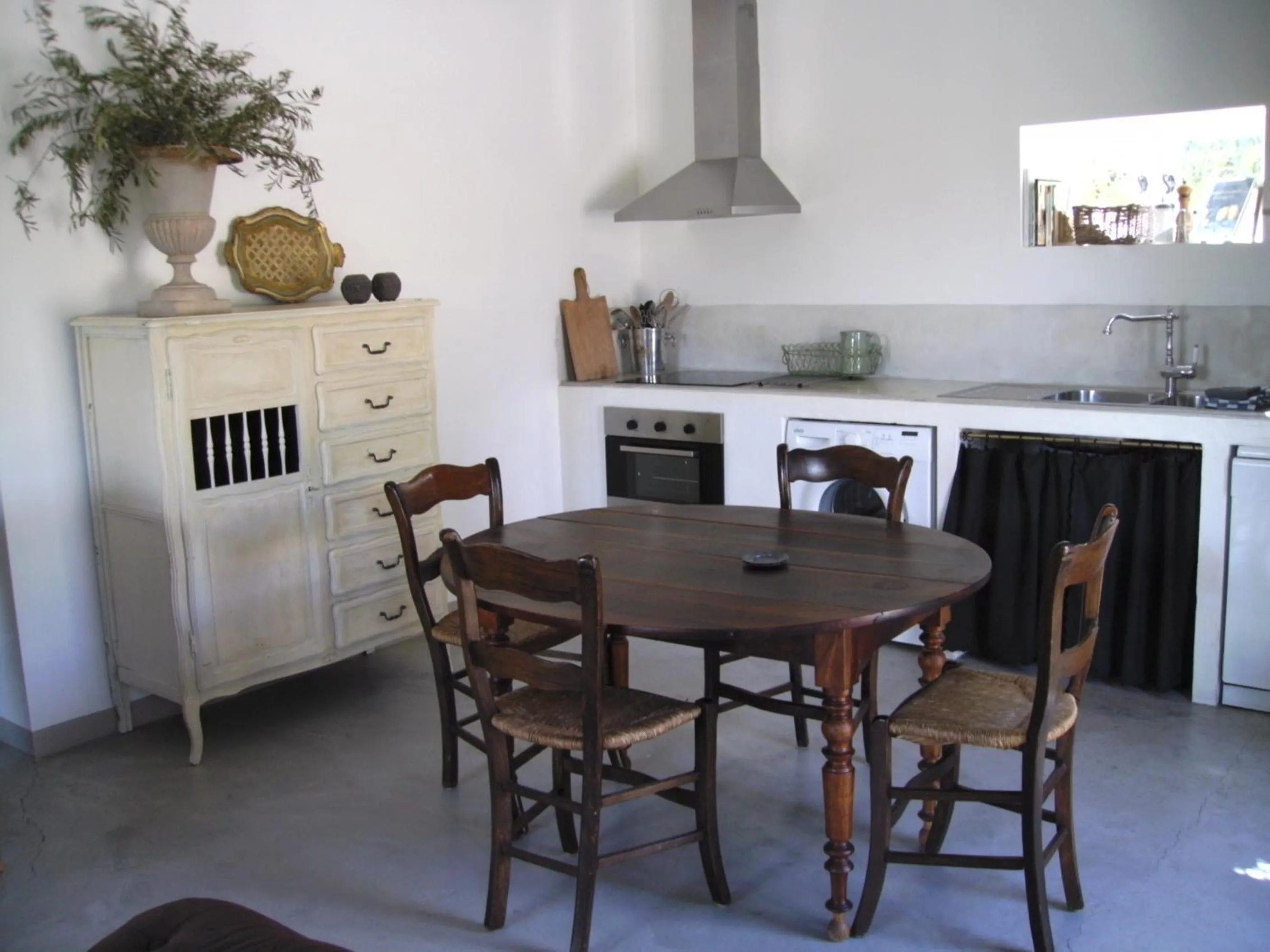 Dining area in "Le Vent d'Étoile" B&B and Guesthouses