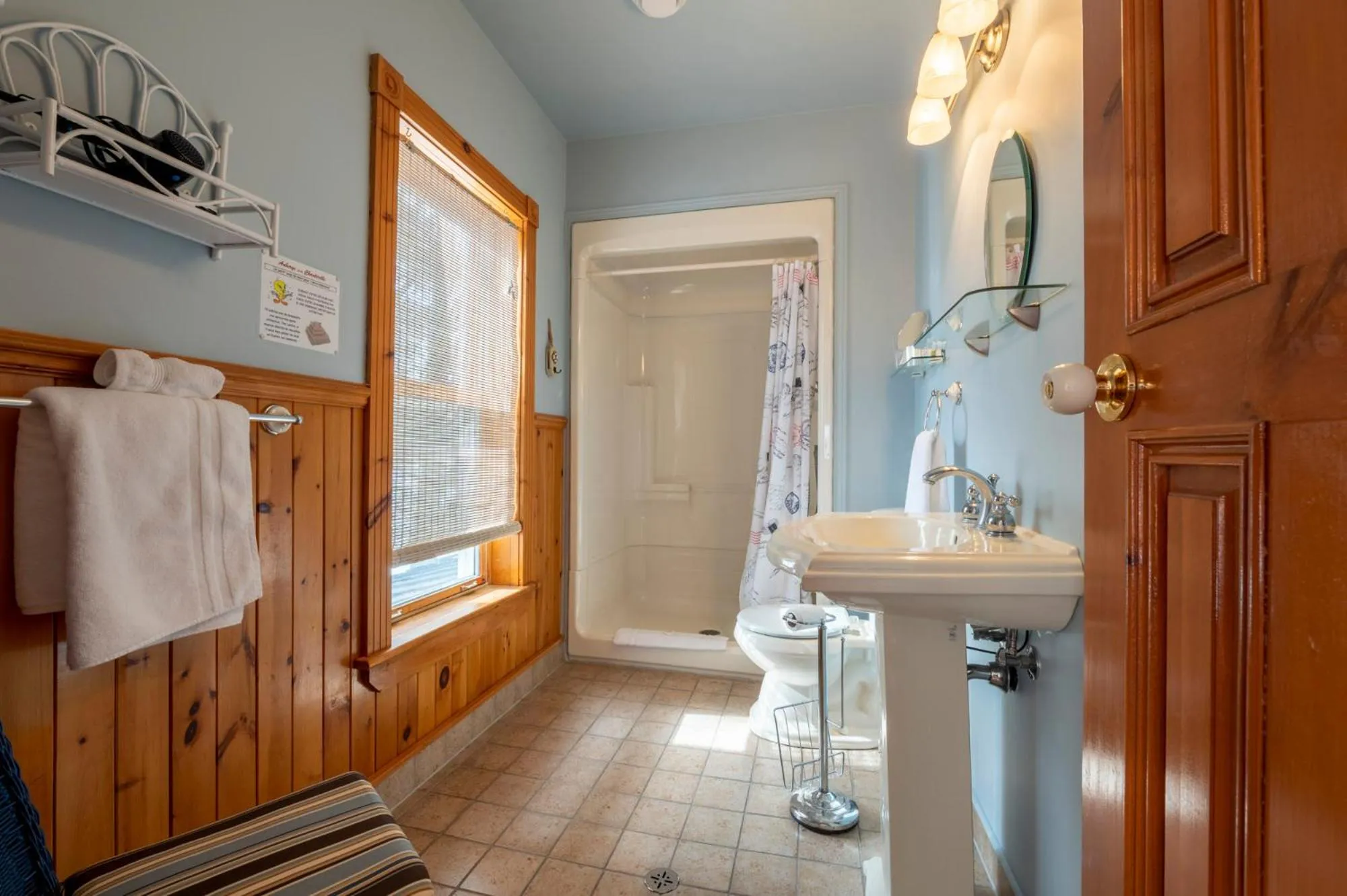 Bathroom in Auberge l'Intermède du lac