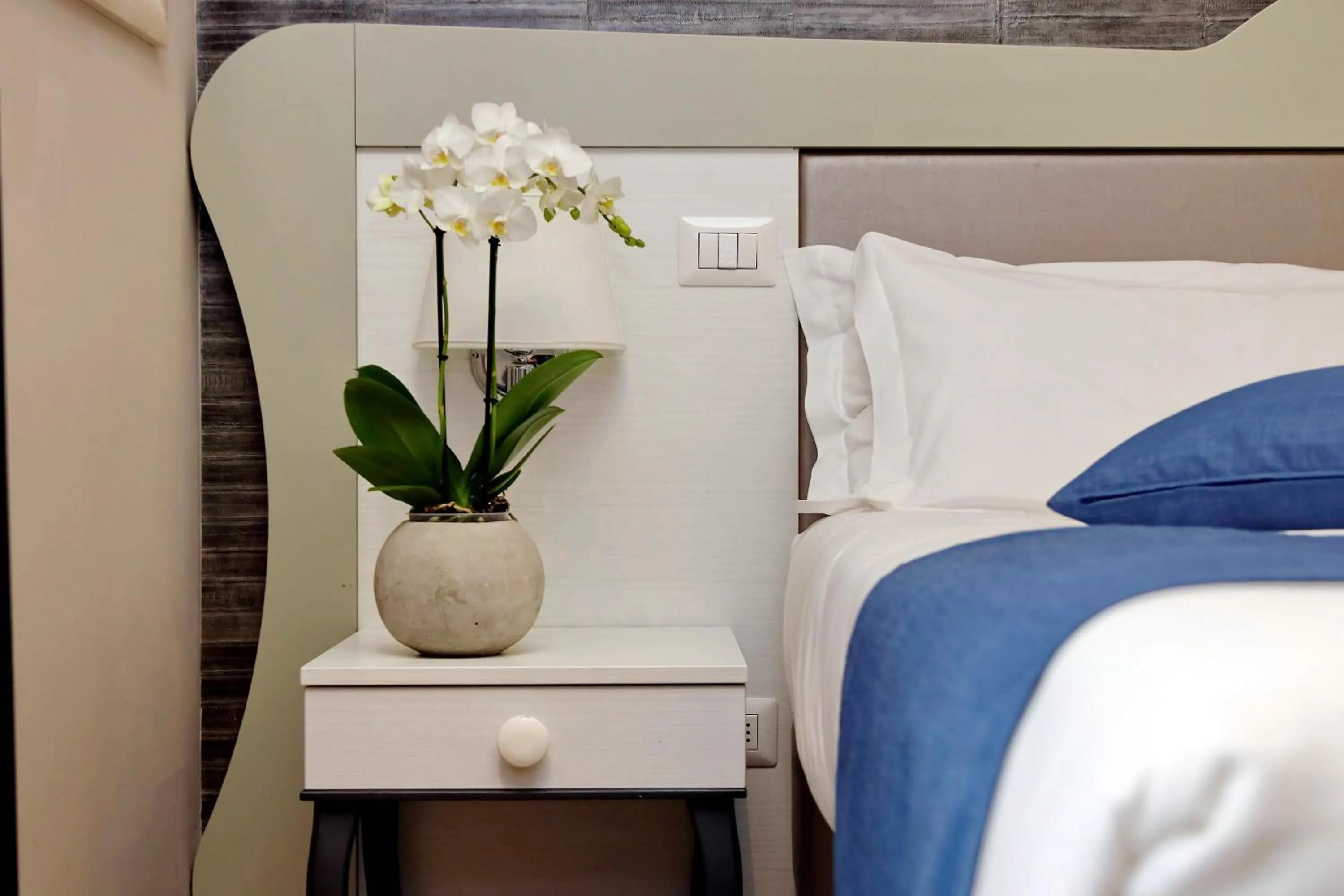 Decorative detail, Bed in Vico Rooms and Terrace