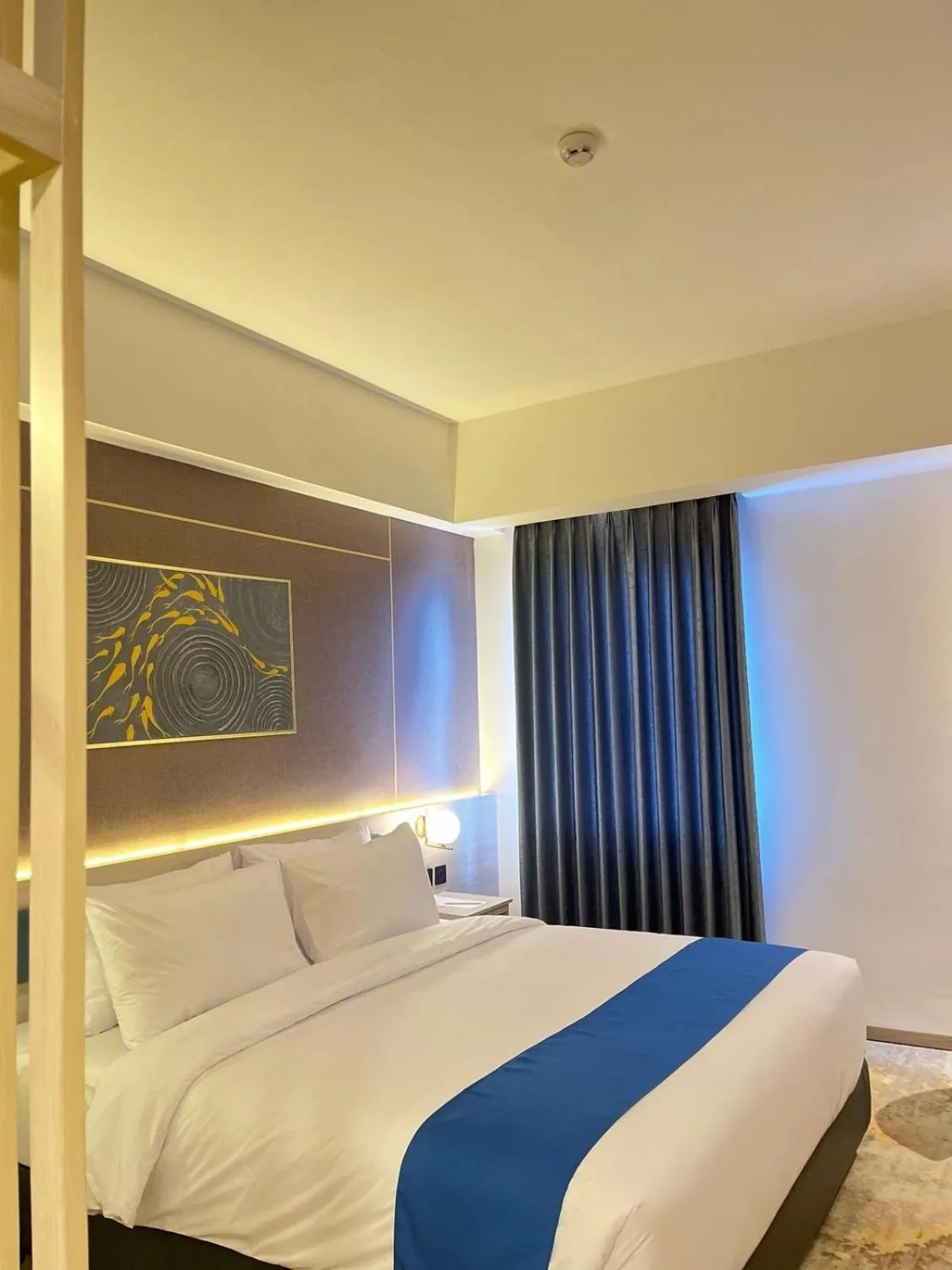 Bed in LYNN Hotel Tuban