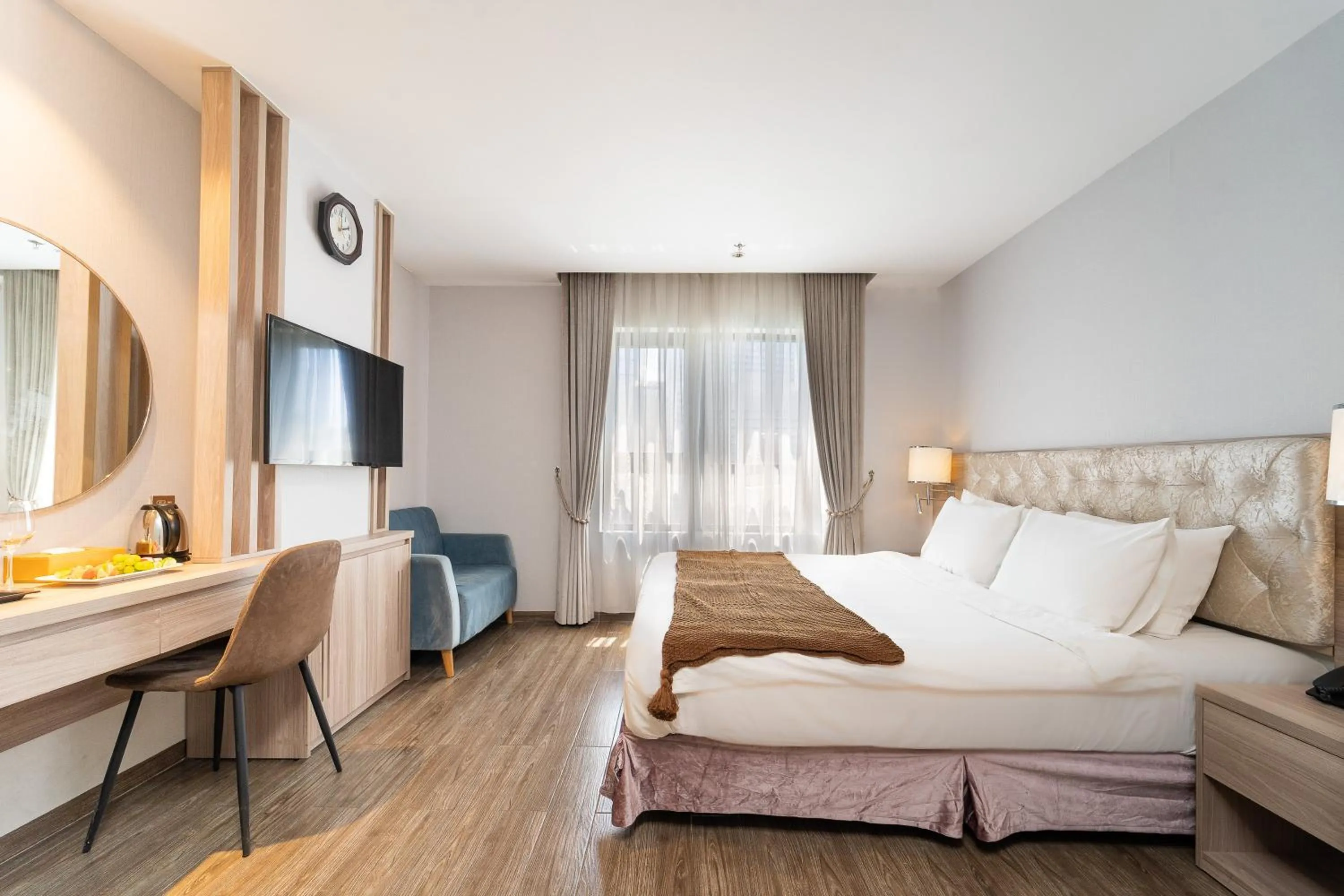 Photo of the whole room, Bed in Nicecy Hotel Suites & Spa