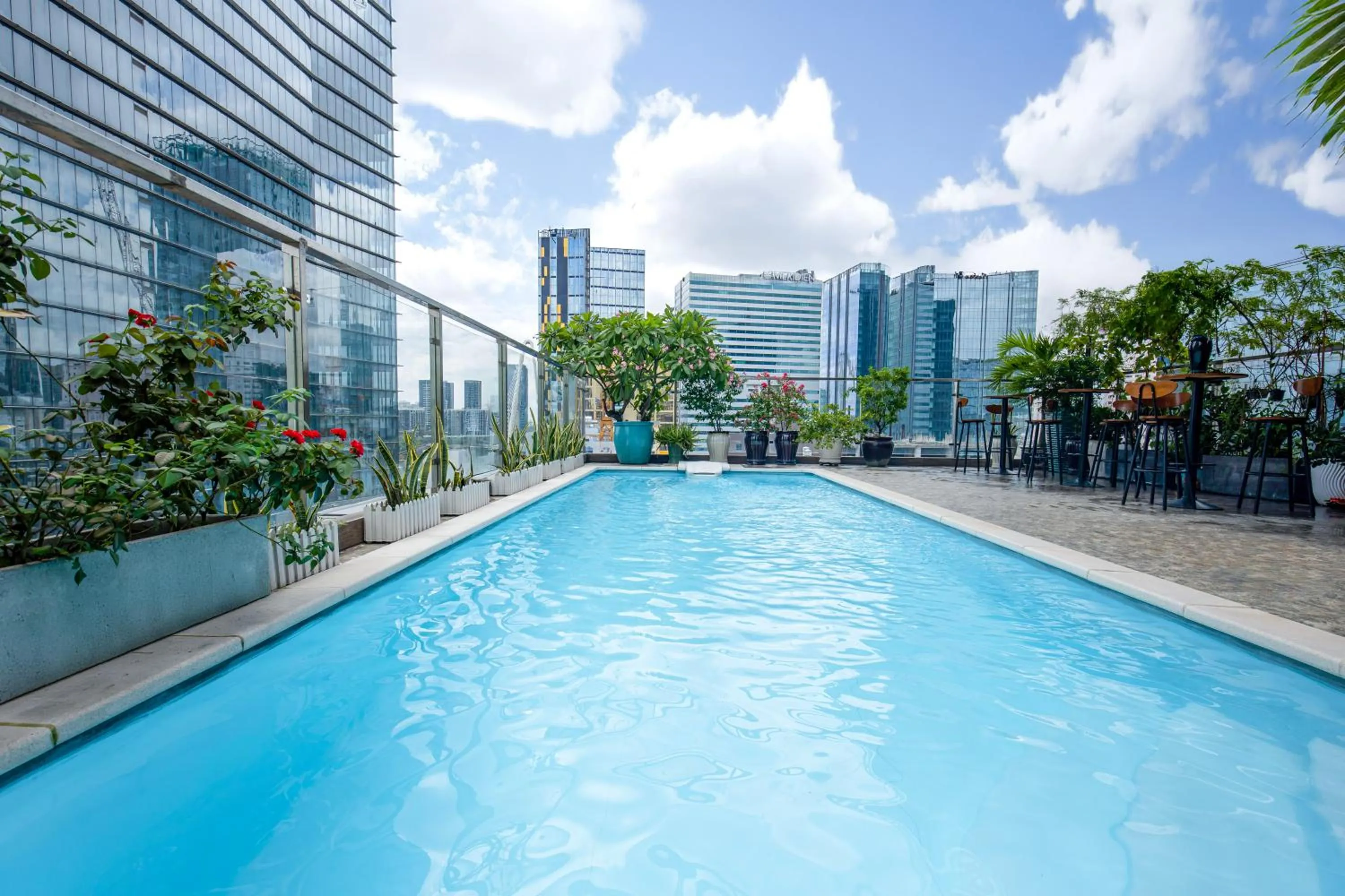 Swimming pool in Nicecy Hotel Suites & Spa
