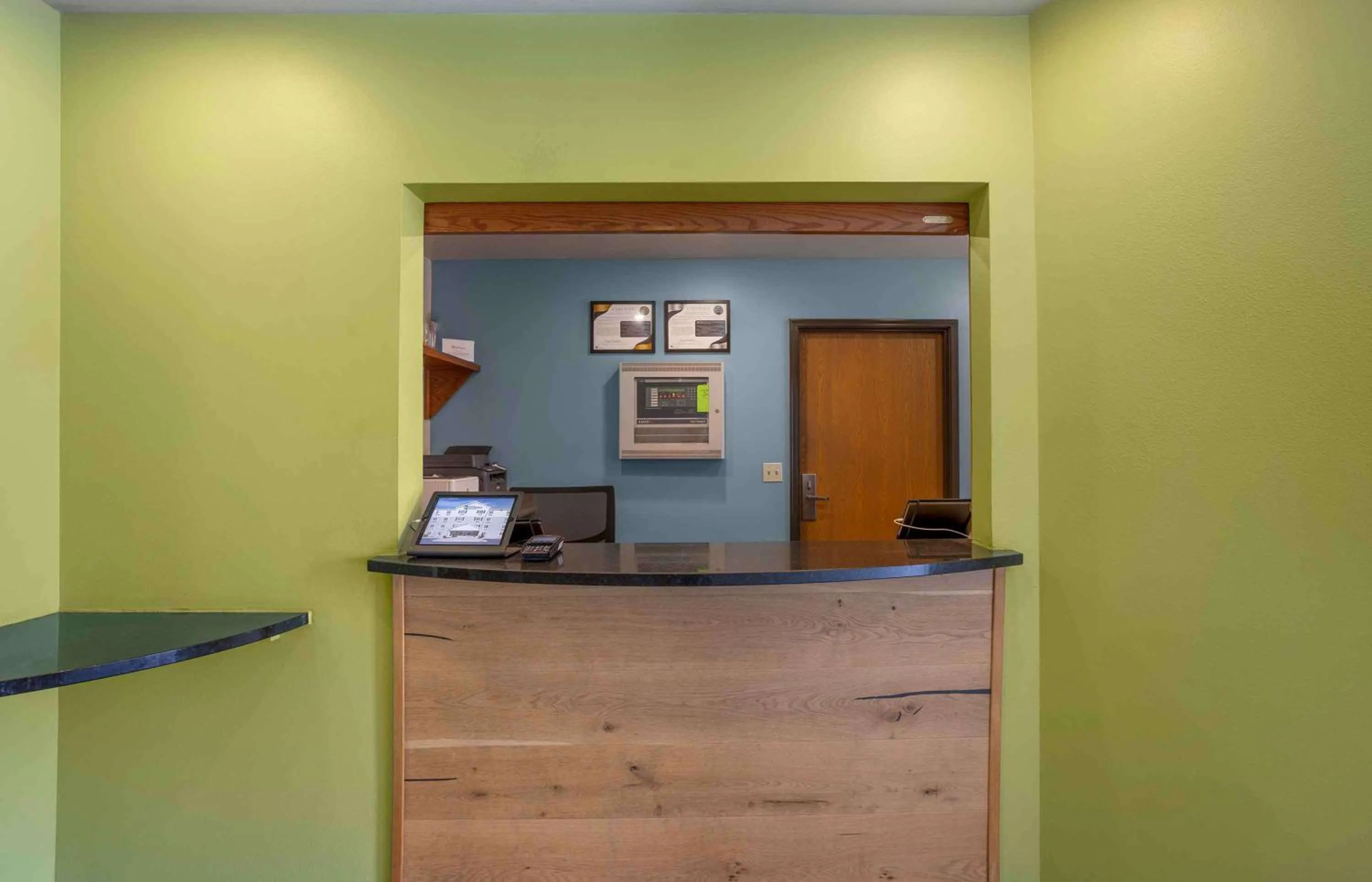 Lobby or reception in Extended Stay America Select Suites - Provo - American Fork