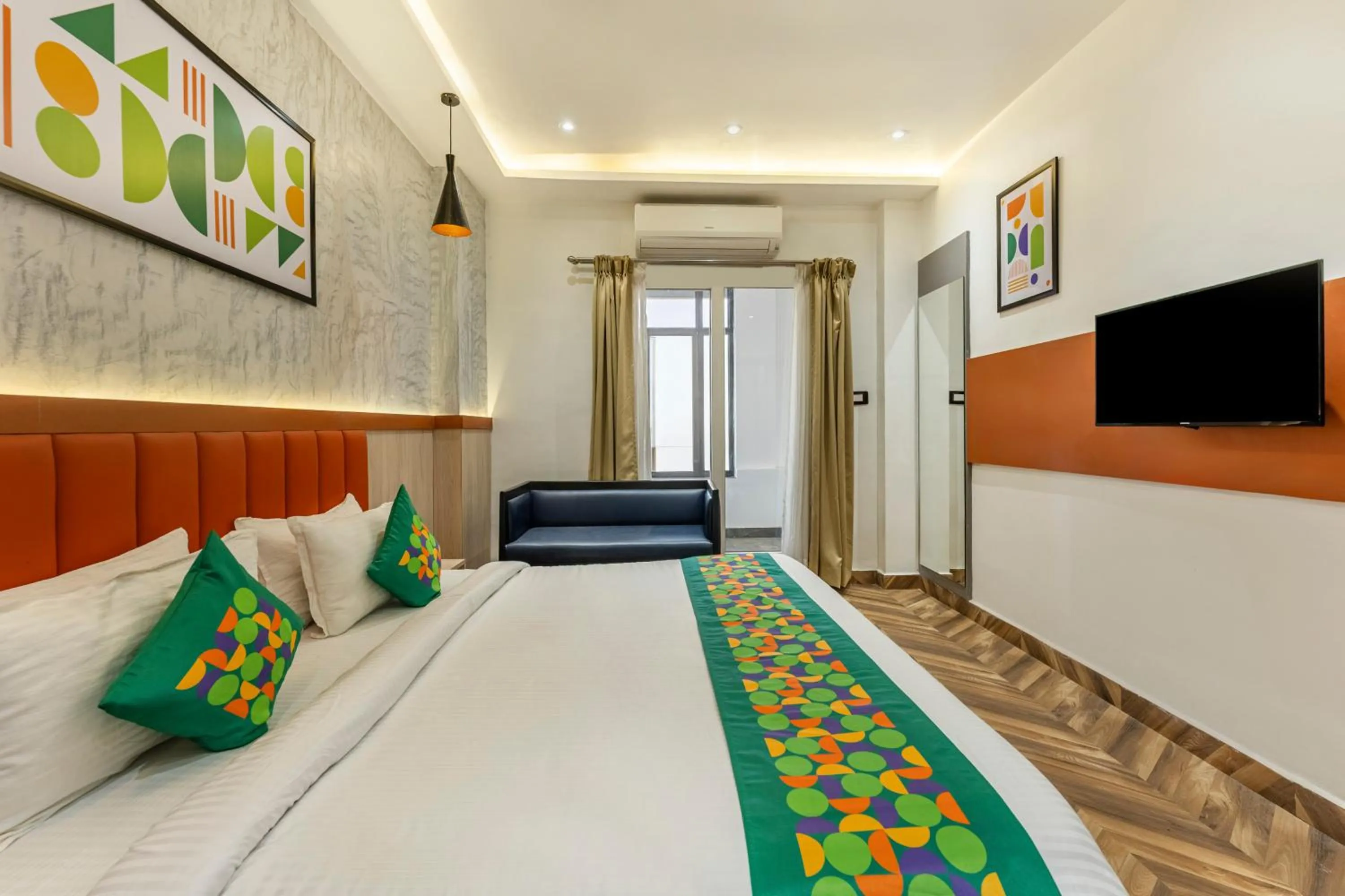 Bedroom, Bed in Treebo Divine Stay Prayagraj