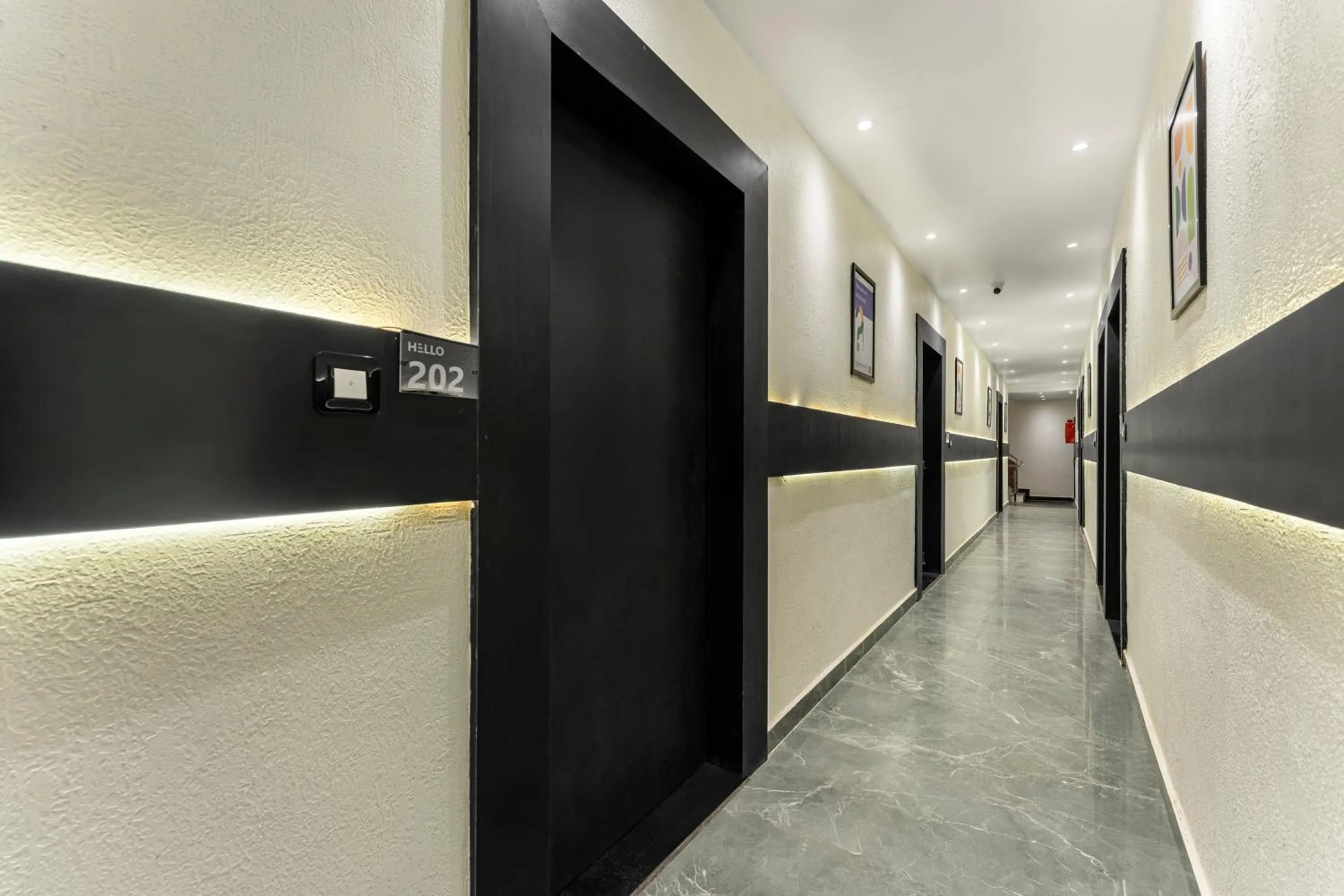 Lobby or reception in Treebo Divine Stay Prayagraj