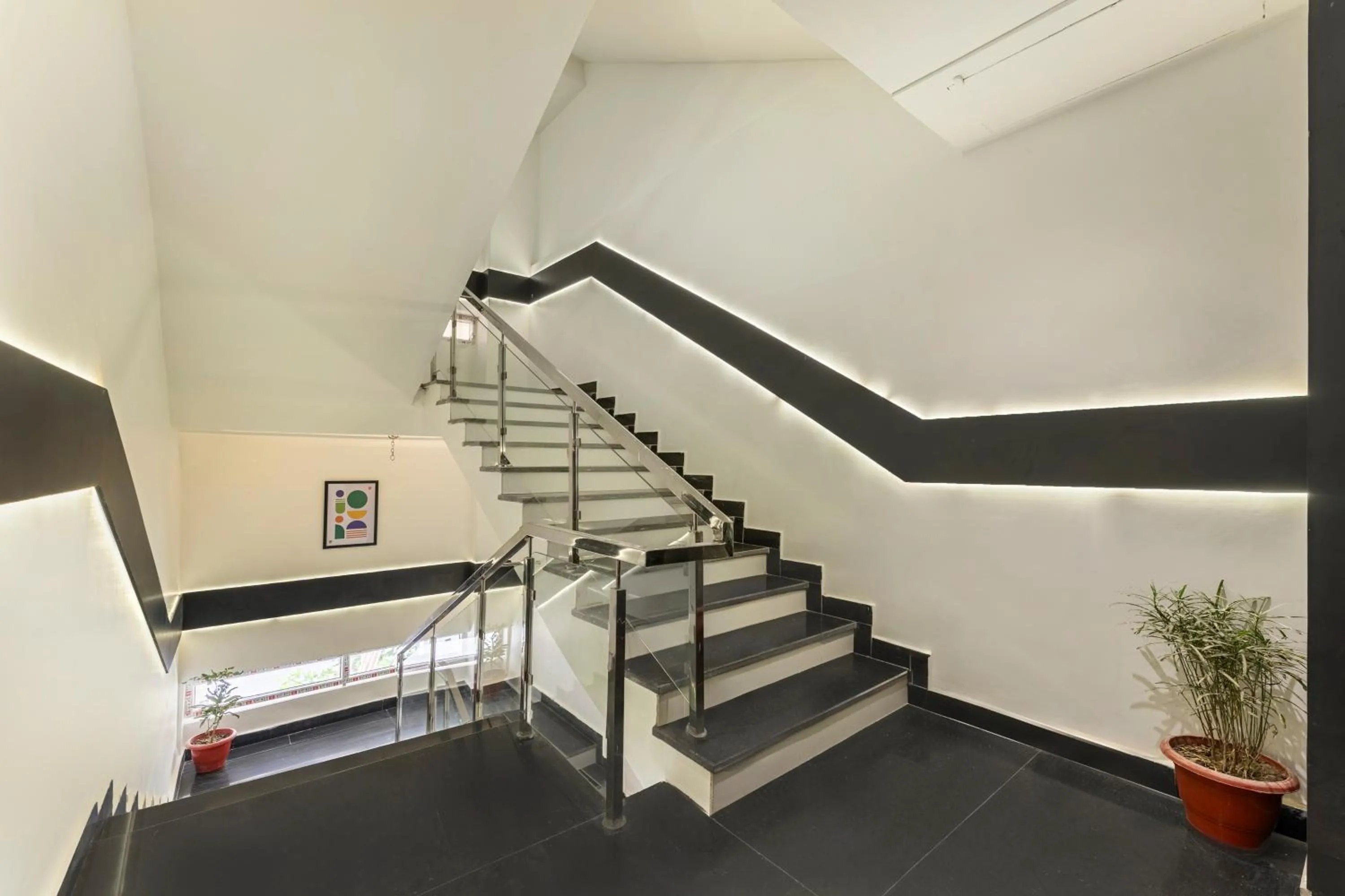 Lobby or reception in Treebo Divine Stay Prayagraj