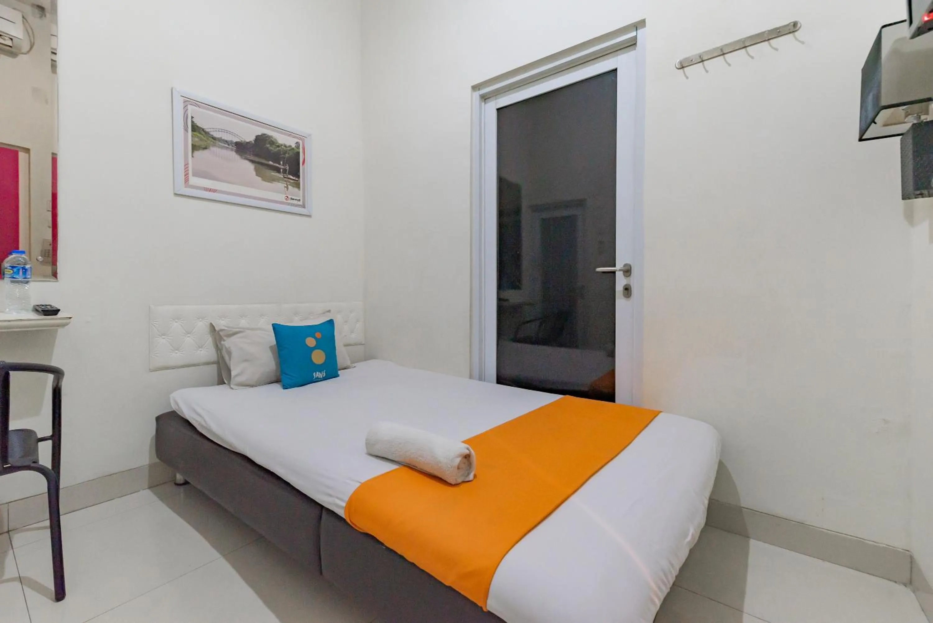 Bedroom, Bed in Sans Vibes Diemdi Kiaracondoong Bandung