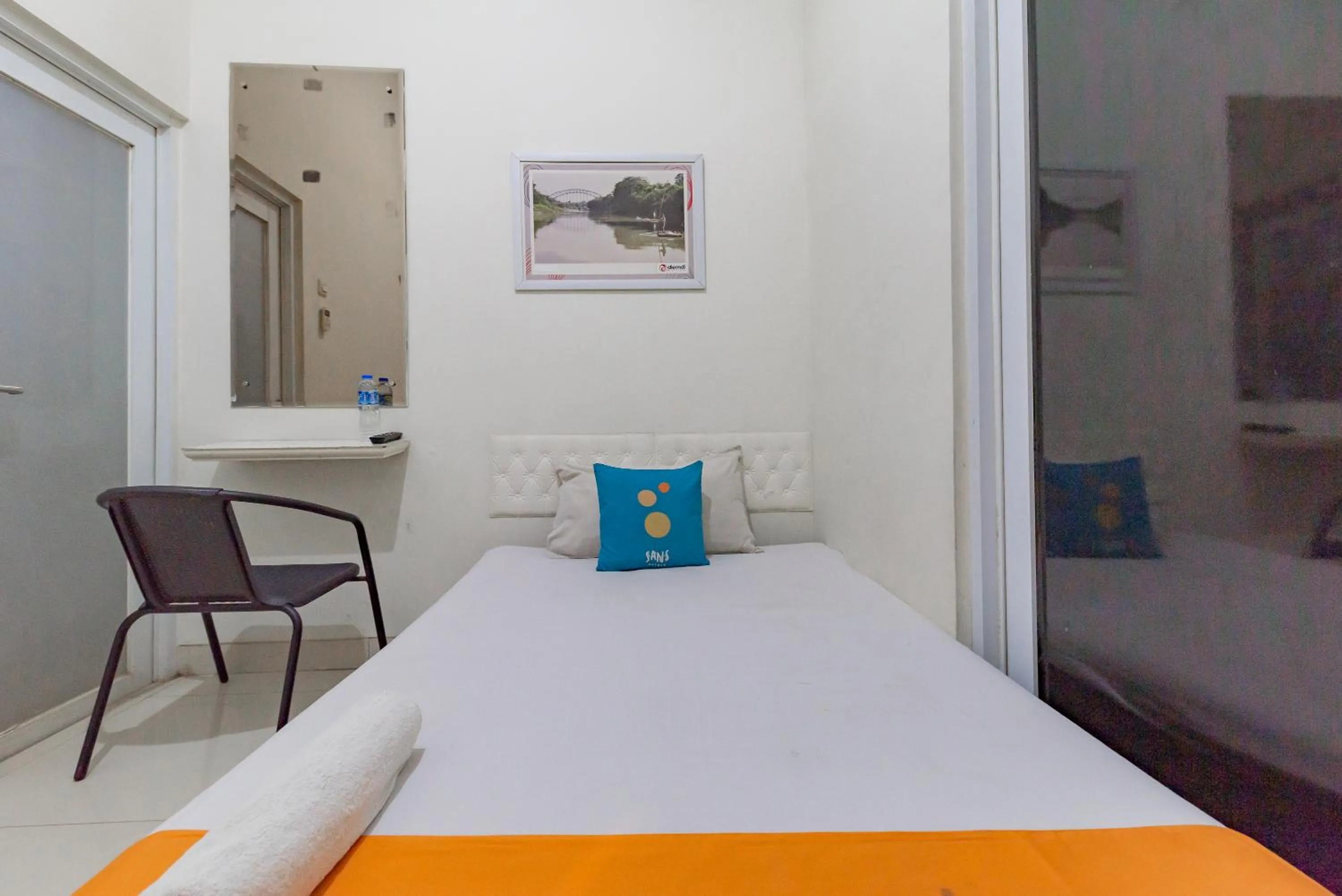 Bedroom, Bed in Sans Vibes Diemdi Kiaracondoong Bandung