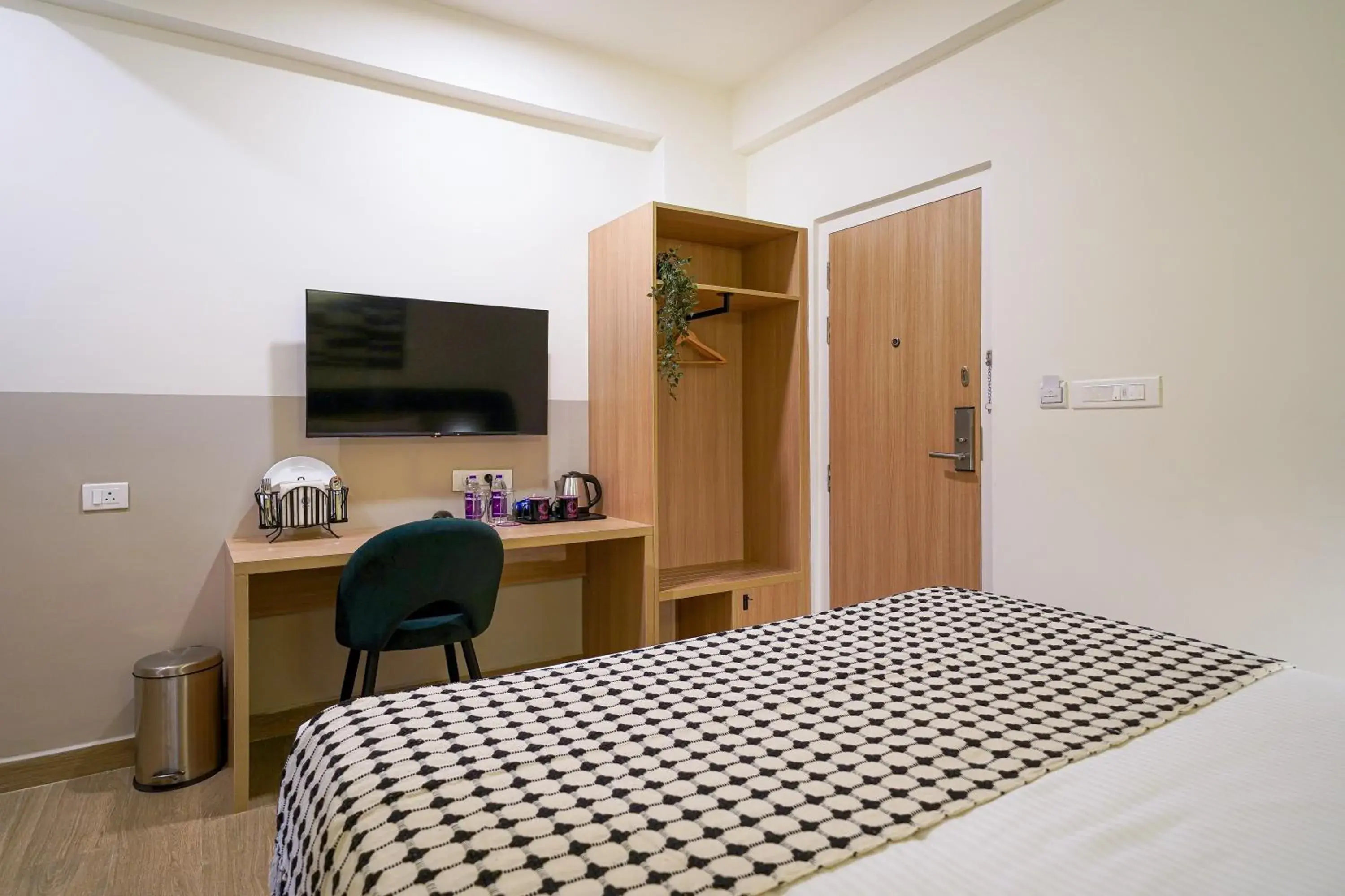 Superior Double Room in Olive Hotel Hoodi by Embassy Group Superior Double Room in Olive Hotel Hoodi by Embassy Group