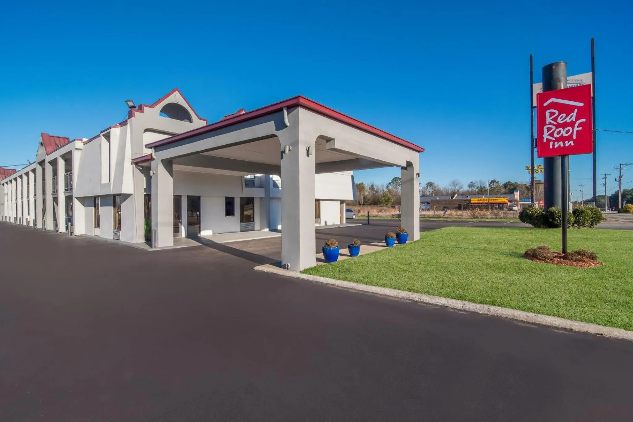Property building in Red Roof Inn Rocky Mount - Battleboro