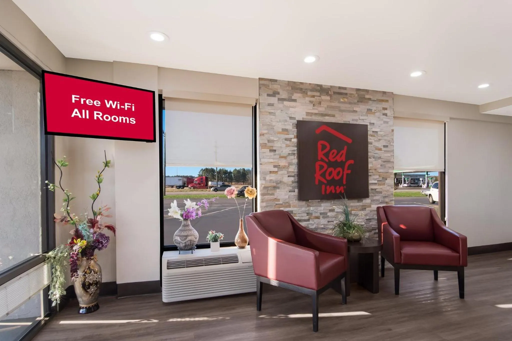 Lobby or reception in Red Roof Inn Rocky Mount - Battleboro