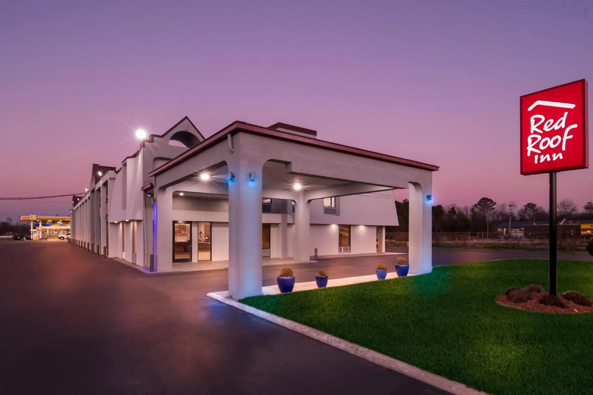 Property building in Red Roof Inn Rocky Mount - Battleboro