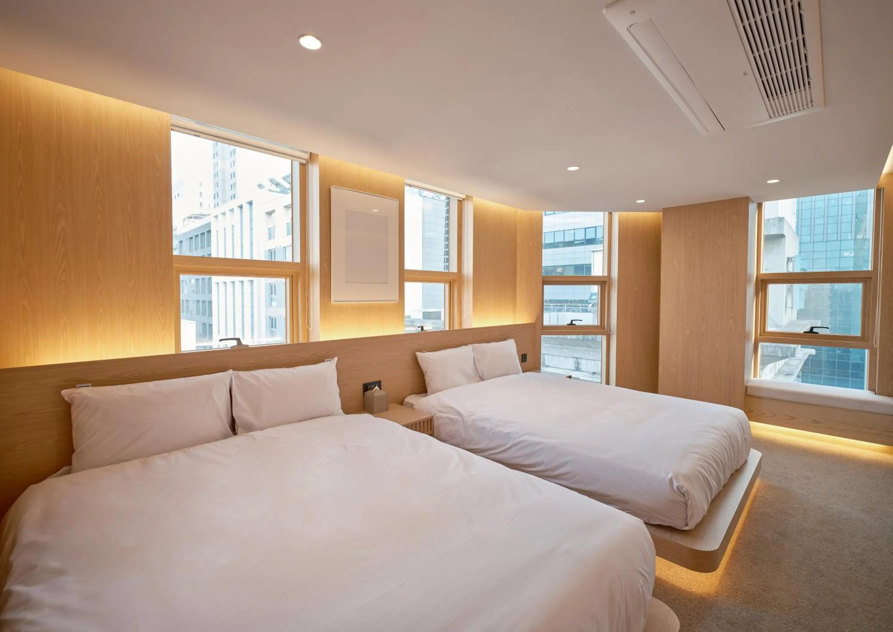 Bed in UH Suite The Coex