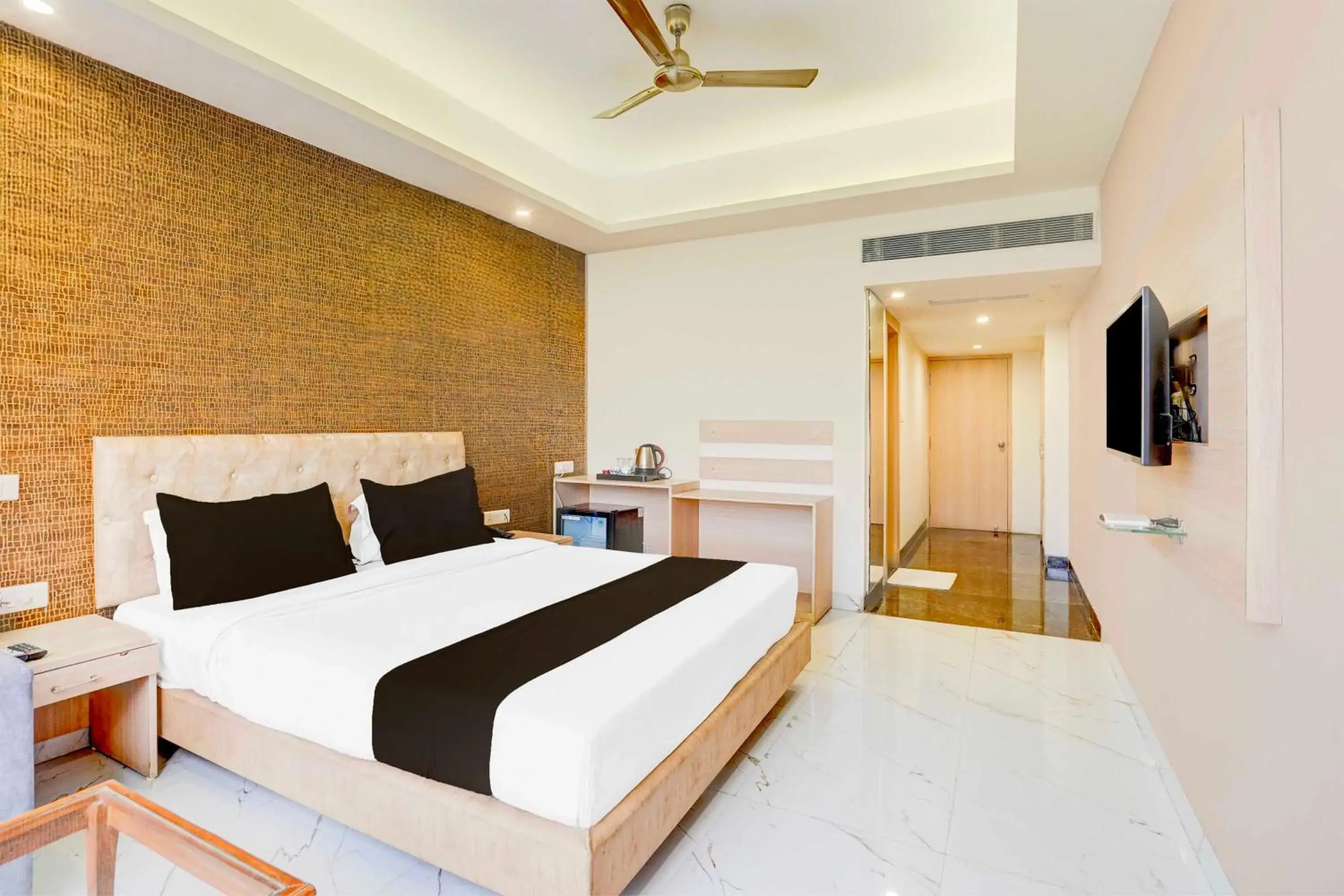 Classic Triple Room - single occupancy in Palette Hotel Nisarga by Sunday Bhopal Classic Triple Room - single occupancy in Palette Hotel Nisarga by Sunday Bhopal