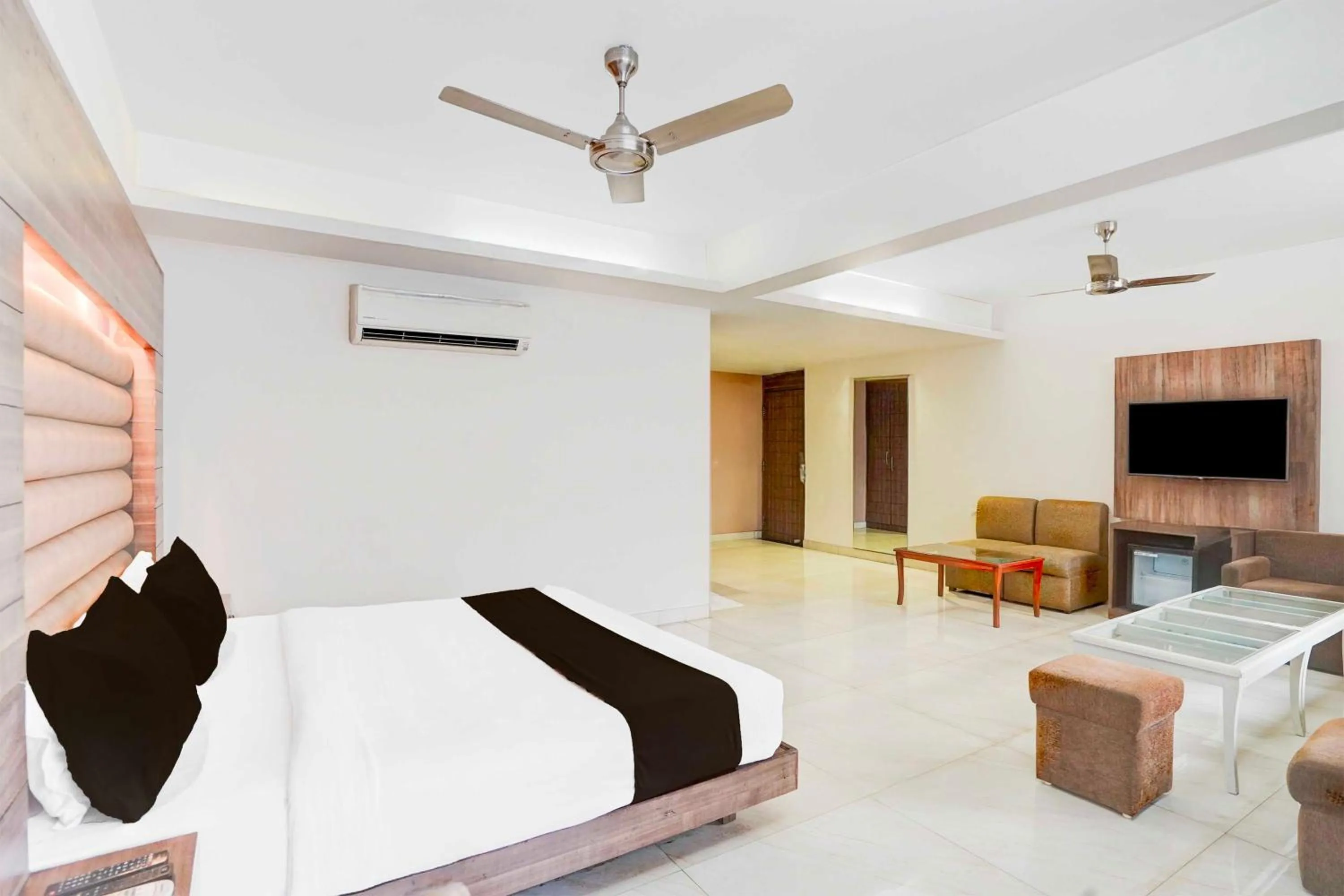 Bedroom, Bed in Palette Hotel Nisarga by Sunday Bhopal