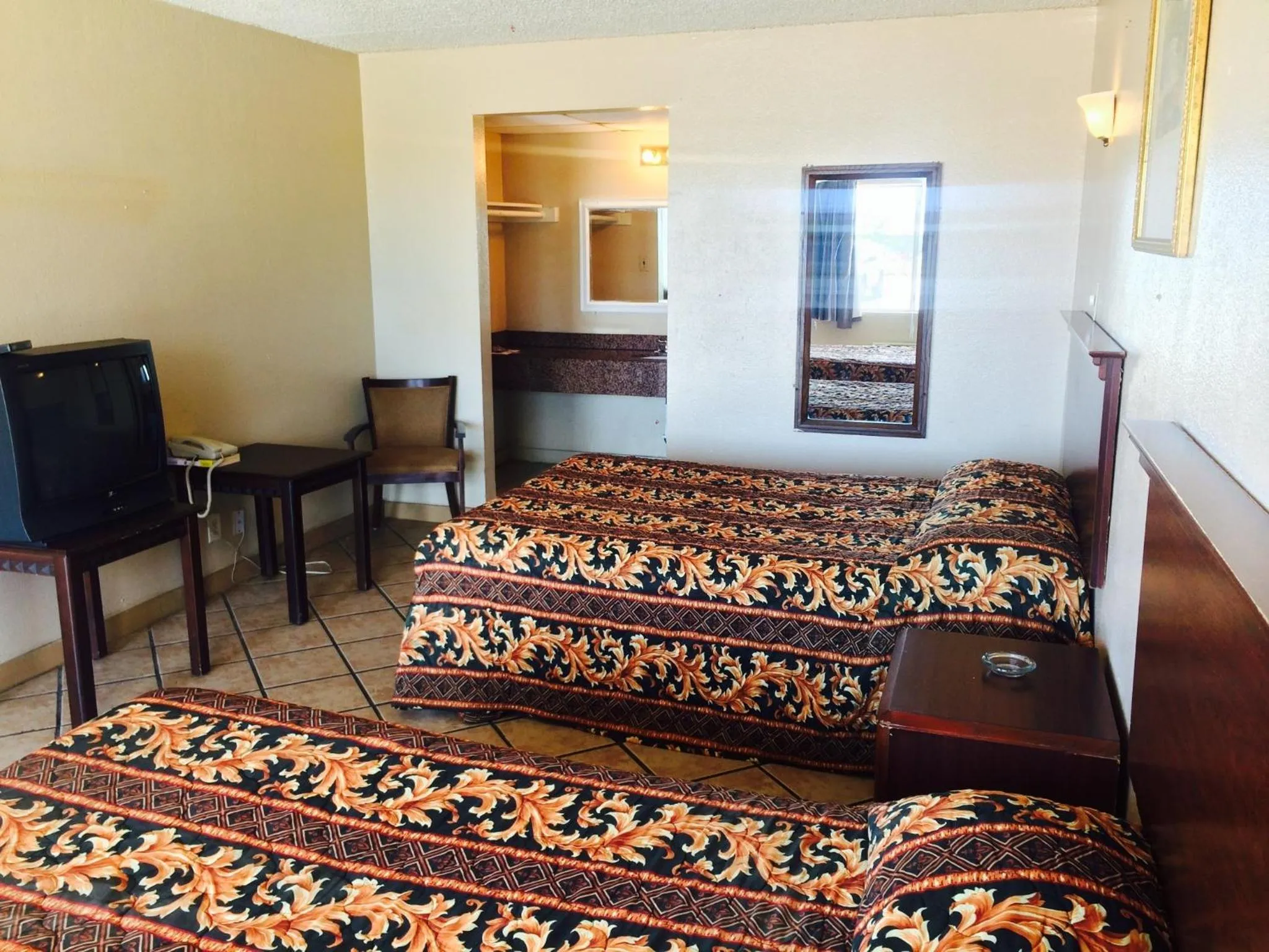 Bedroom, Bed in Austin Motor Inn