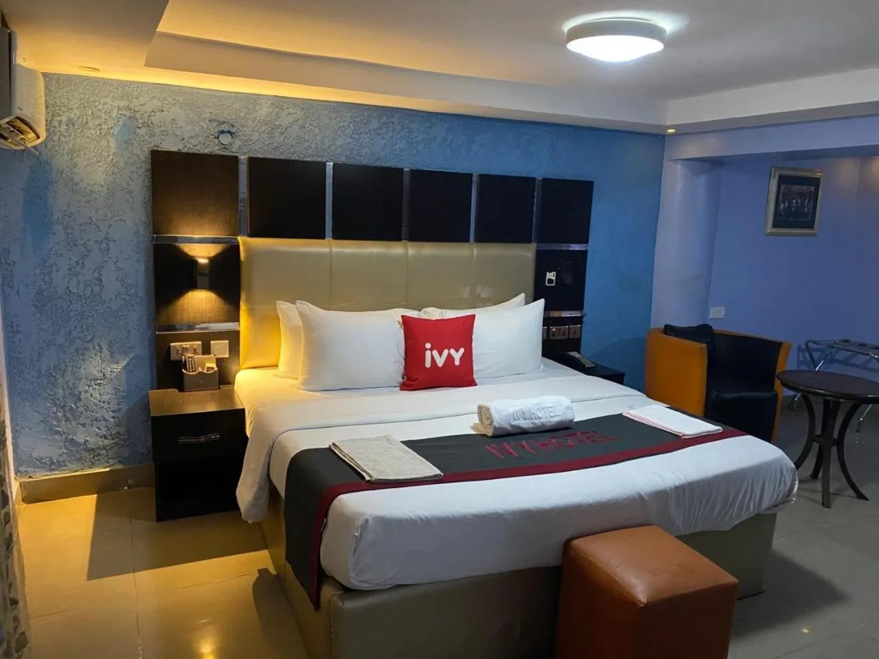 Bed in Aotel Hotels & Suites - Ojota