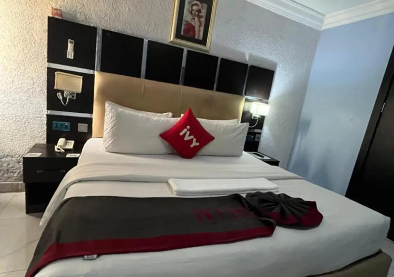 Bed in Aotel Hotels & Suites - Ojota