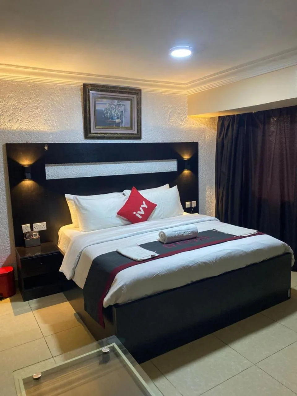 Bedroom, Bed in Aotel Hotels & Suites - Ojota