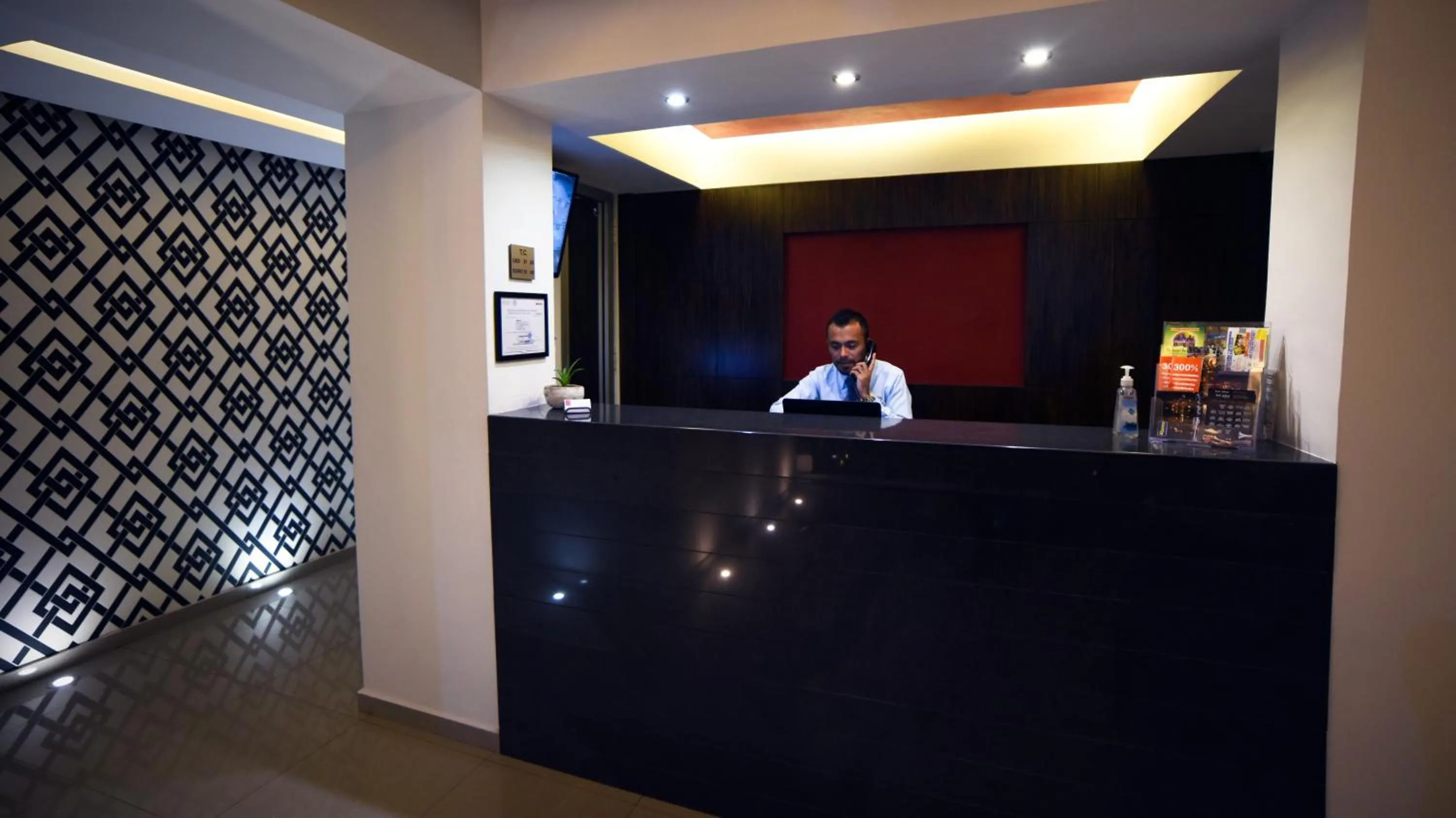 Lobby or reception in Six Hotel Guadalajara Expiatorio