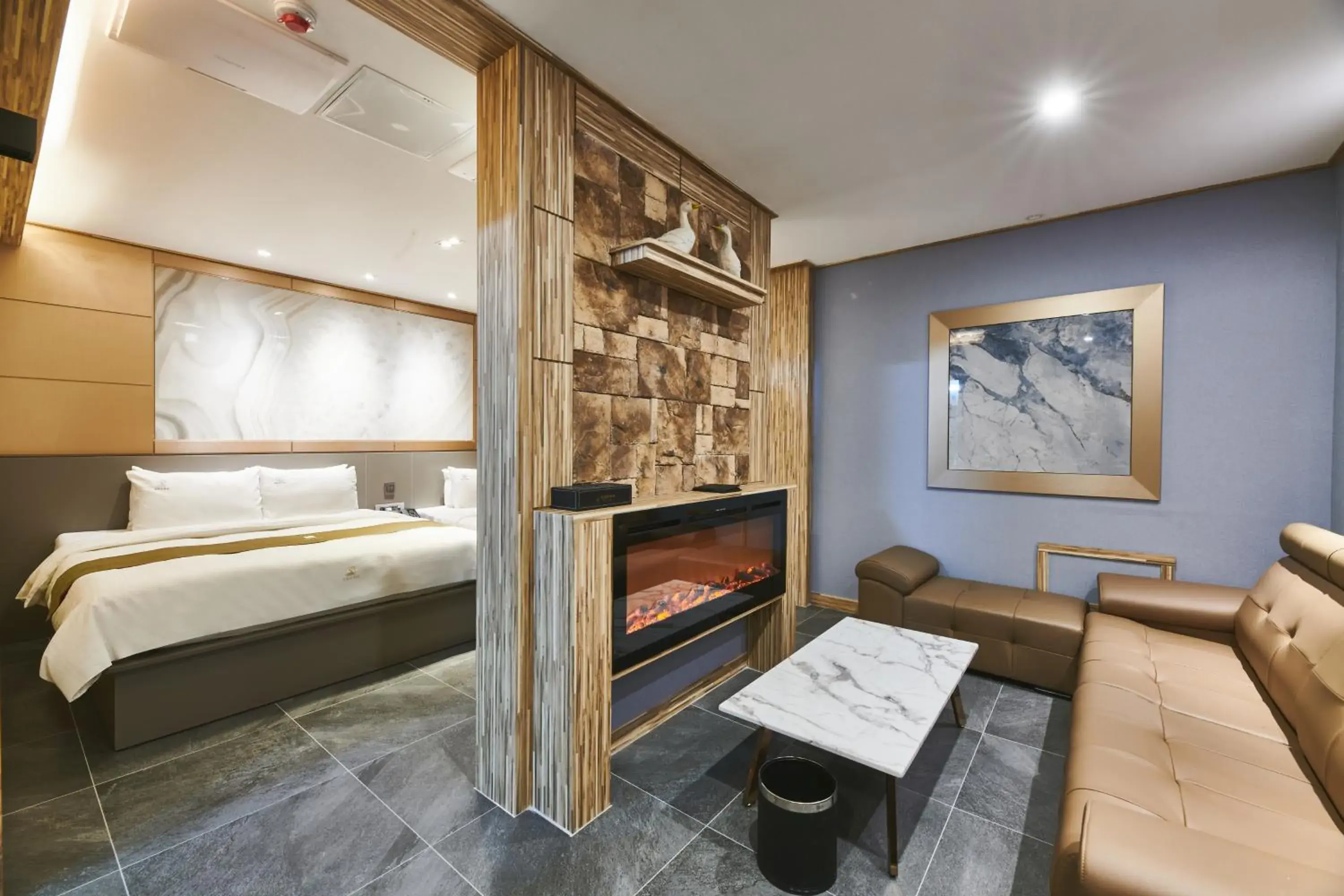 Luxury Suite - Breakfast for 1 person in Aura Hotel Luxury Suite - Breakfast for 1 person in Aura Hotel